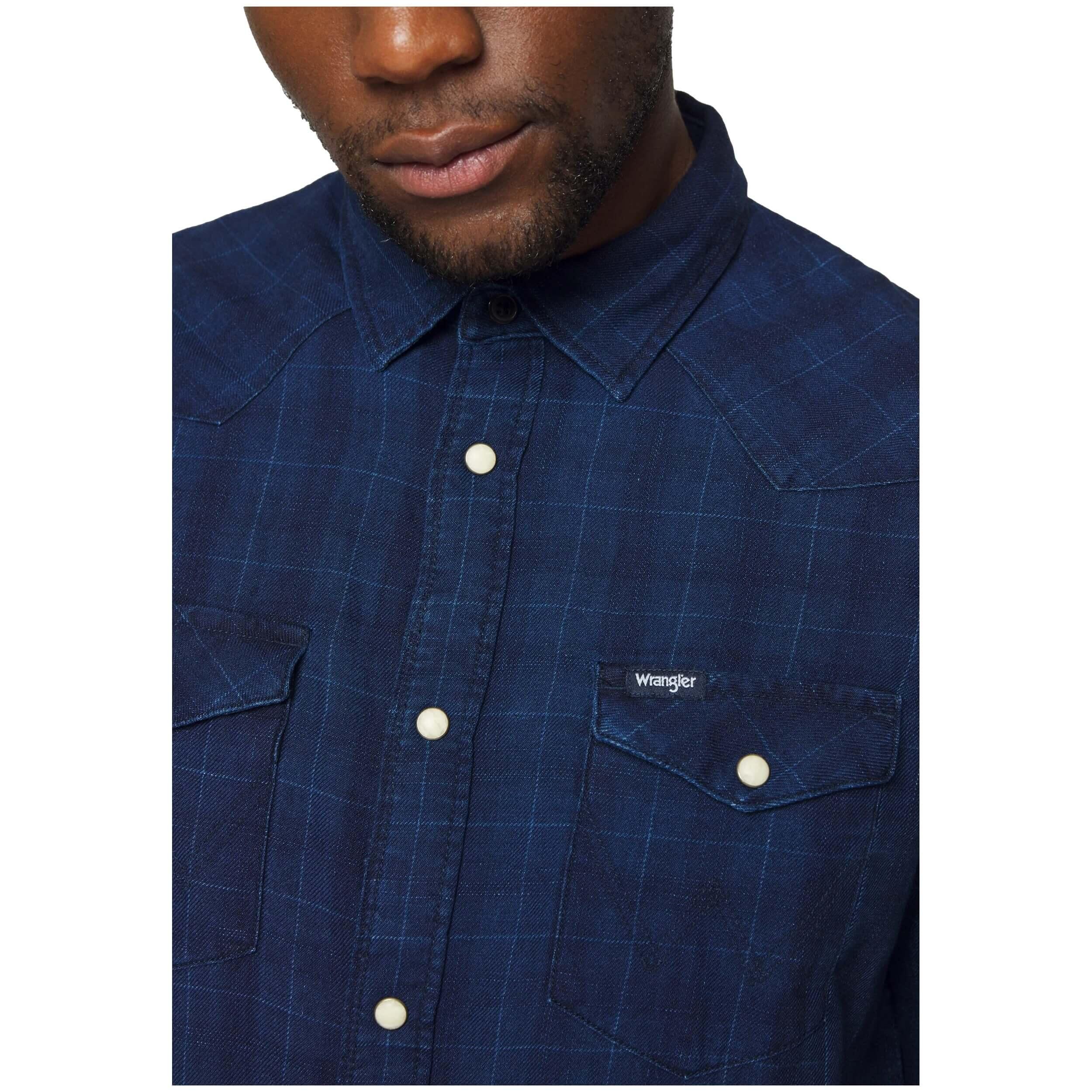 Camisa Wrangler modelo W5B4CQX8E00 para hombre 3/5
