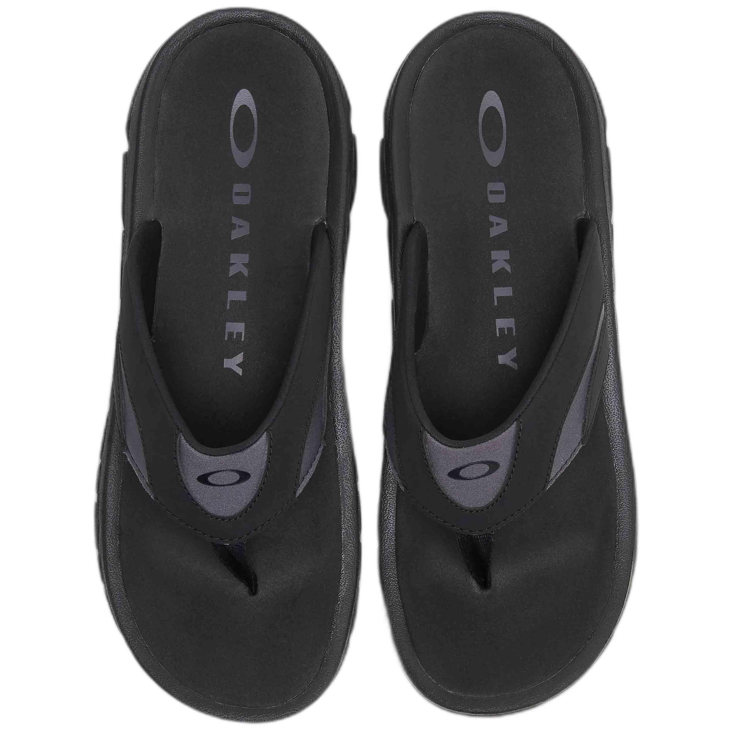 Infradito Oakley modello FOF100418-02E per uomini 3/5