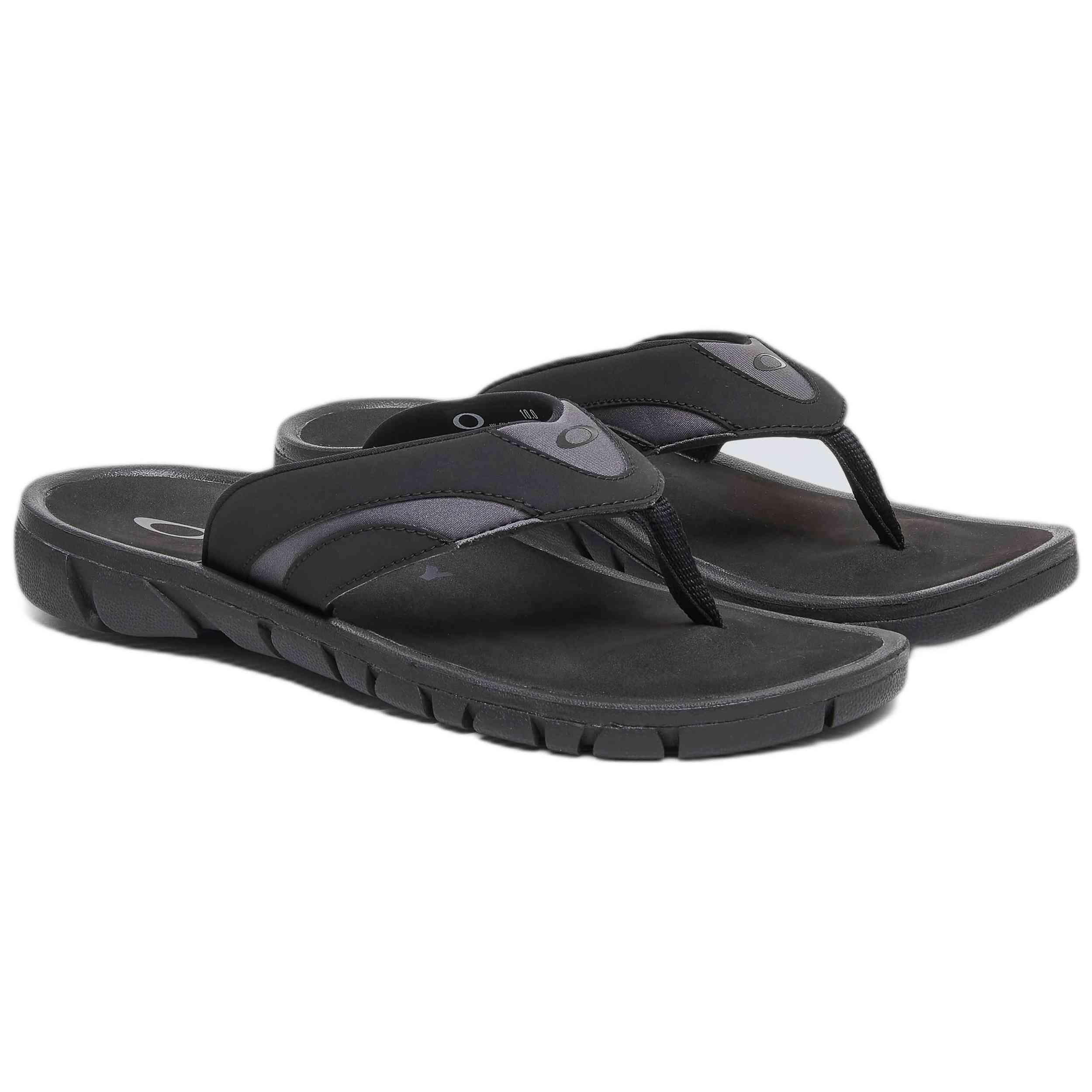 Infradito Oakley modello FOF100418-02E per uomini 2/5