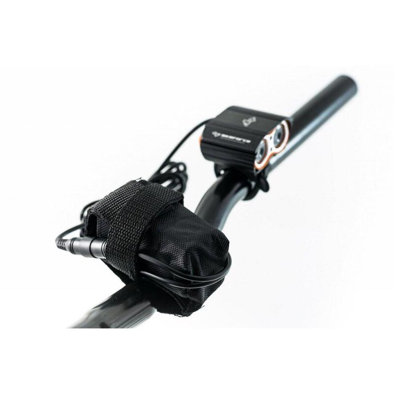 Far Bikeforce 2 LED — 3200 lumeni (2x1600).