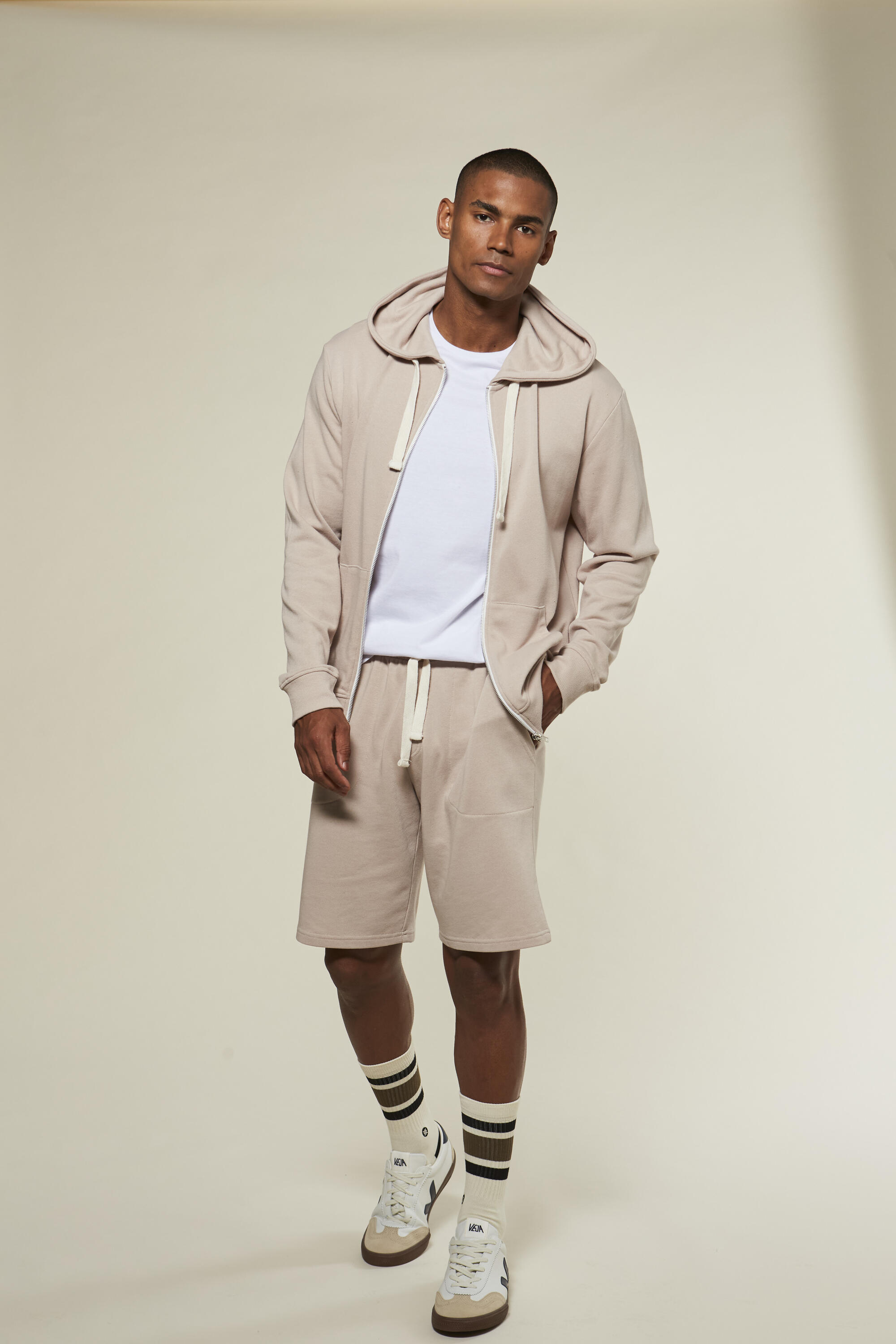 Herren Kapuzensweatjacke 4/4