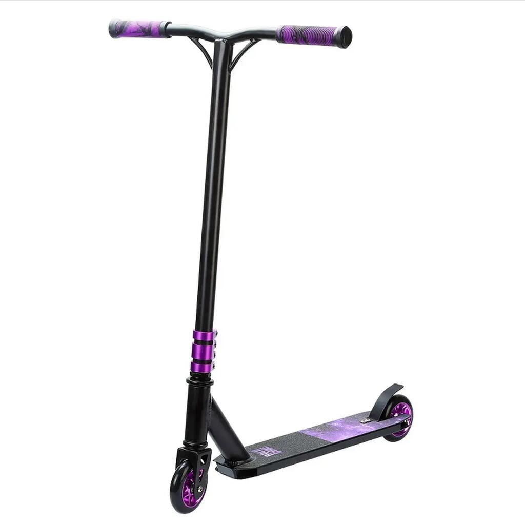 Deluxe Stunt Scooter