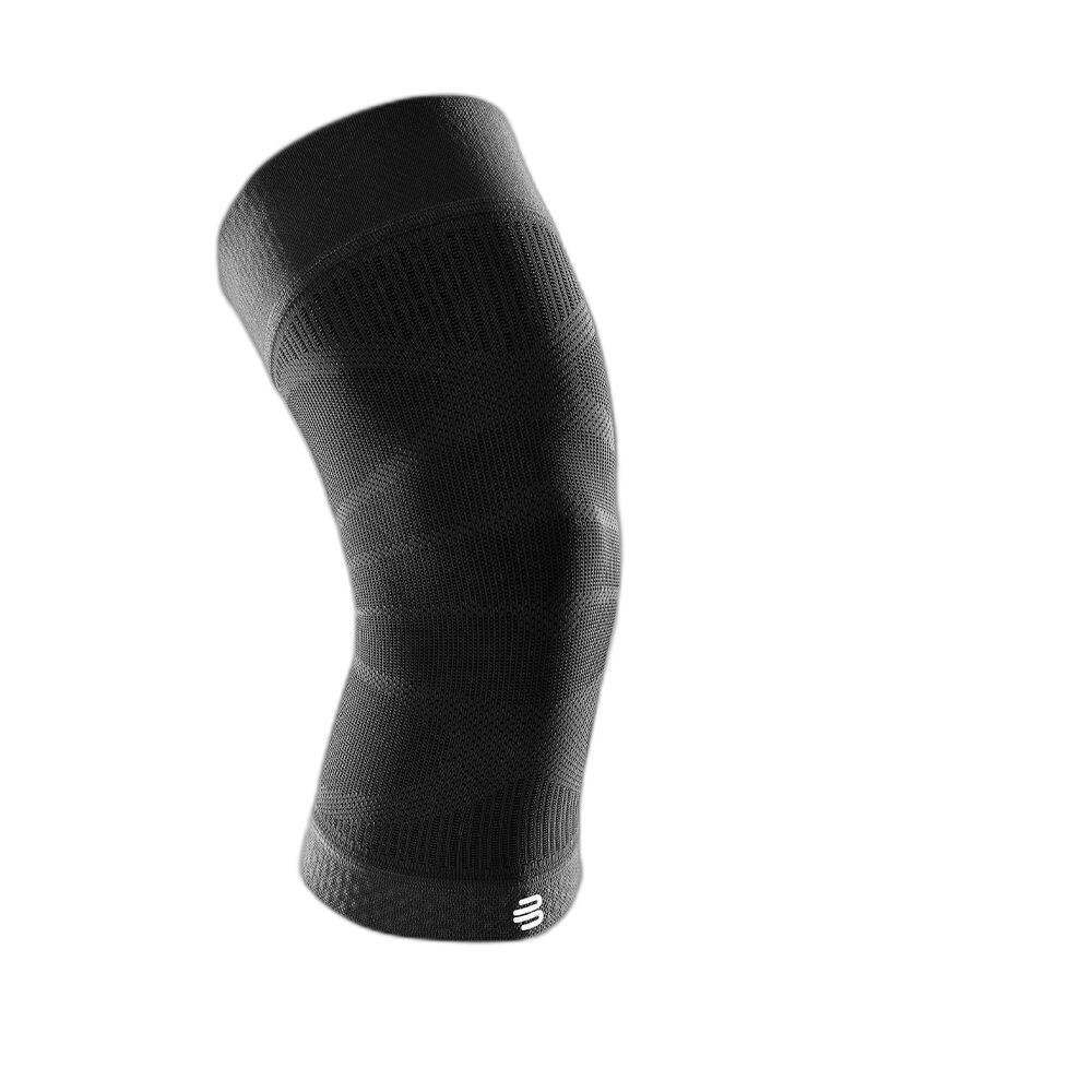 External compression knee brace Bauerfeind Sports
