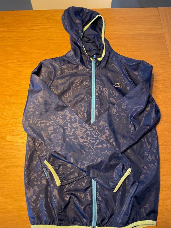 Entre Particuliers - Veste de course Kalenji - taille 12a 2/7