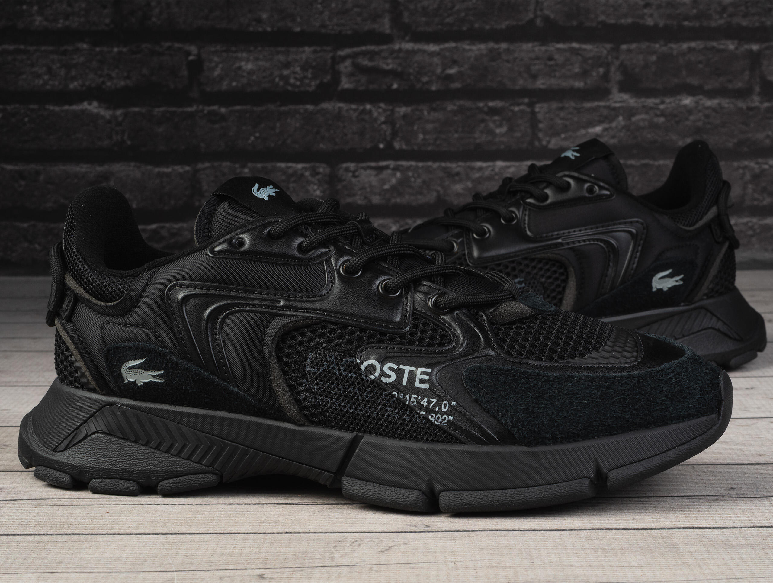 Buty męskie sportowe Lacoste L003 NEO