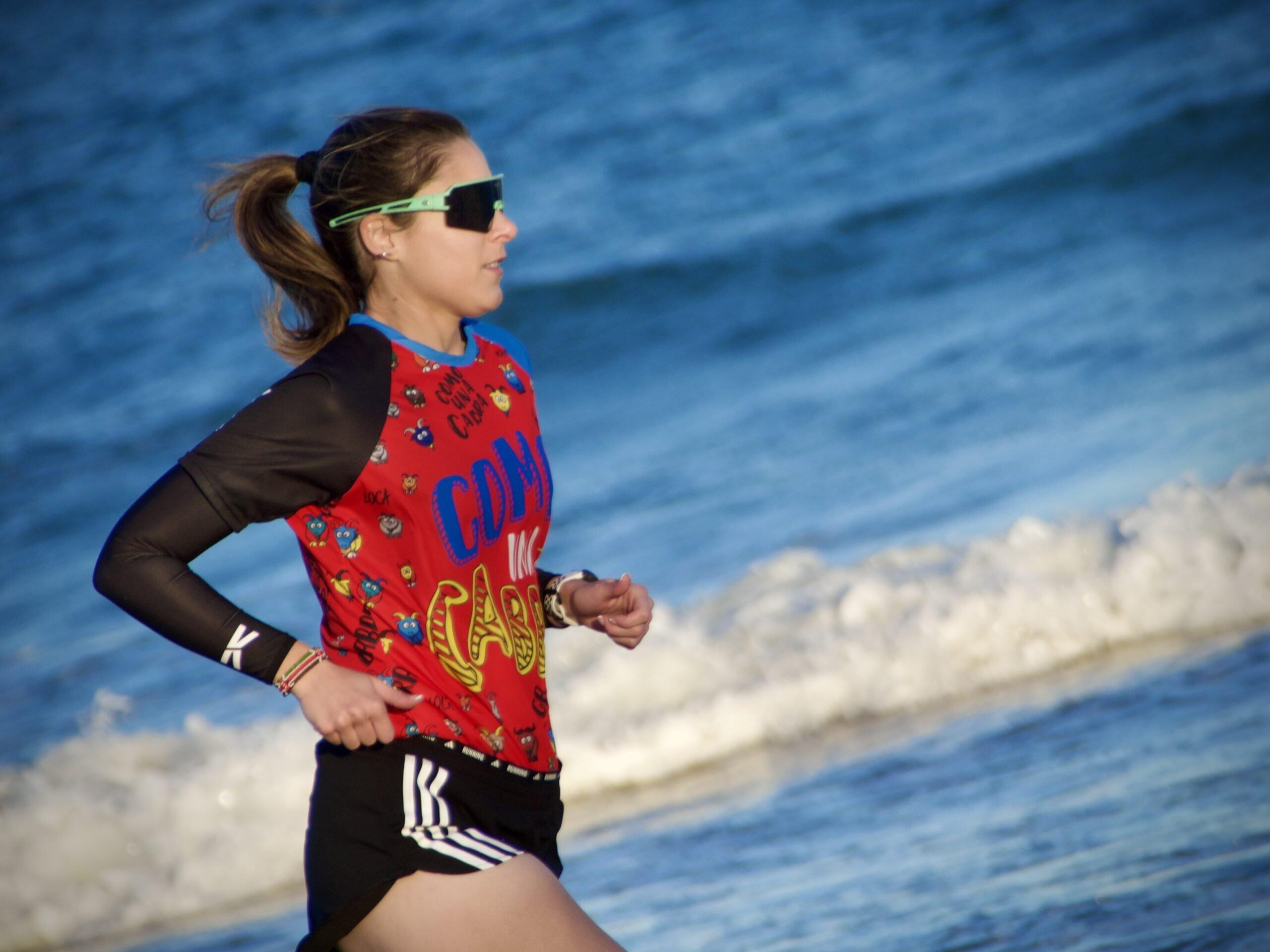 T-shirt Running Mulher Vermelha CRAZY 4/5