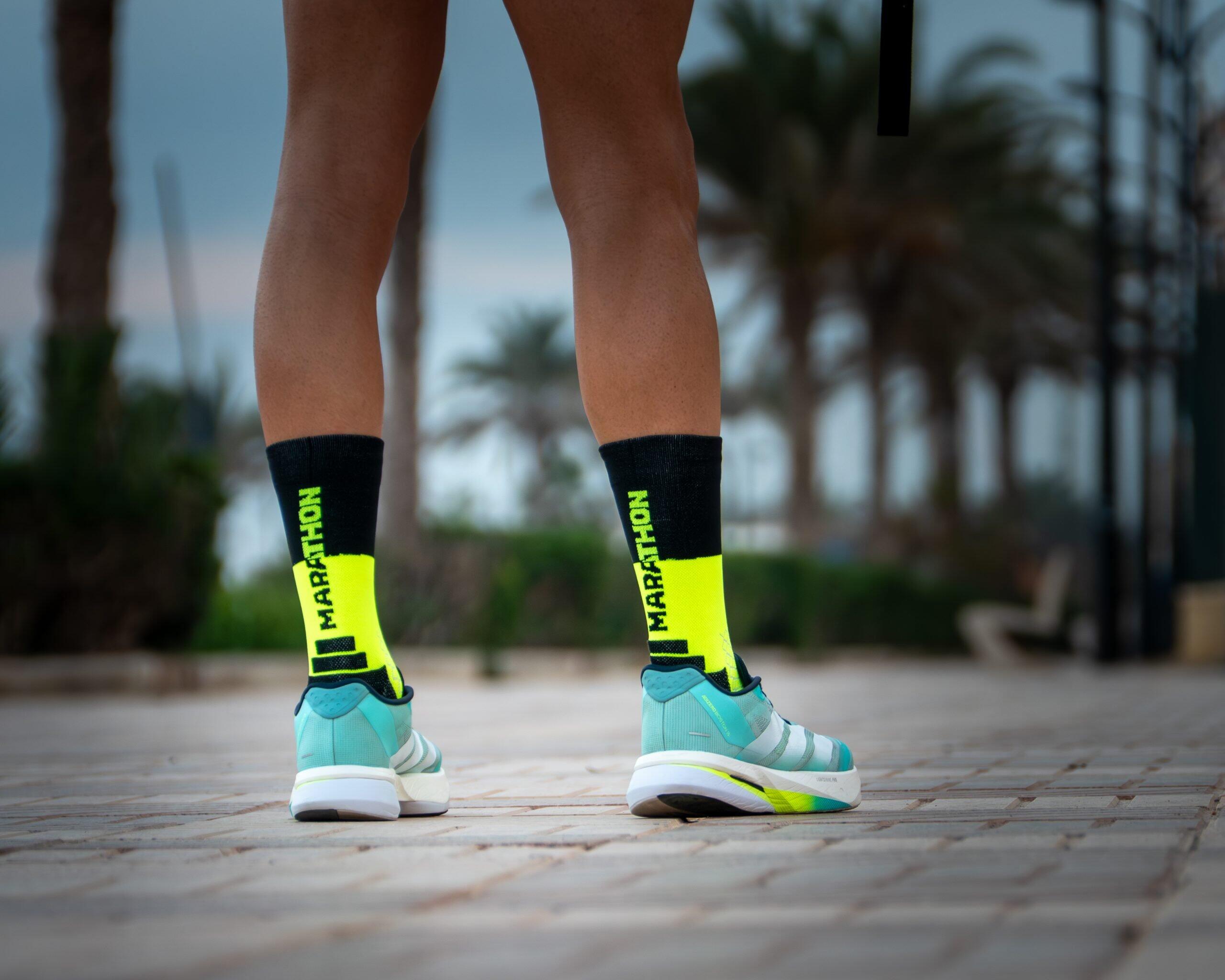 Meias Running Unisexo 2 fios Preto Amarelo MARATHON 4/6