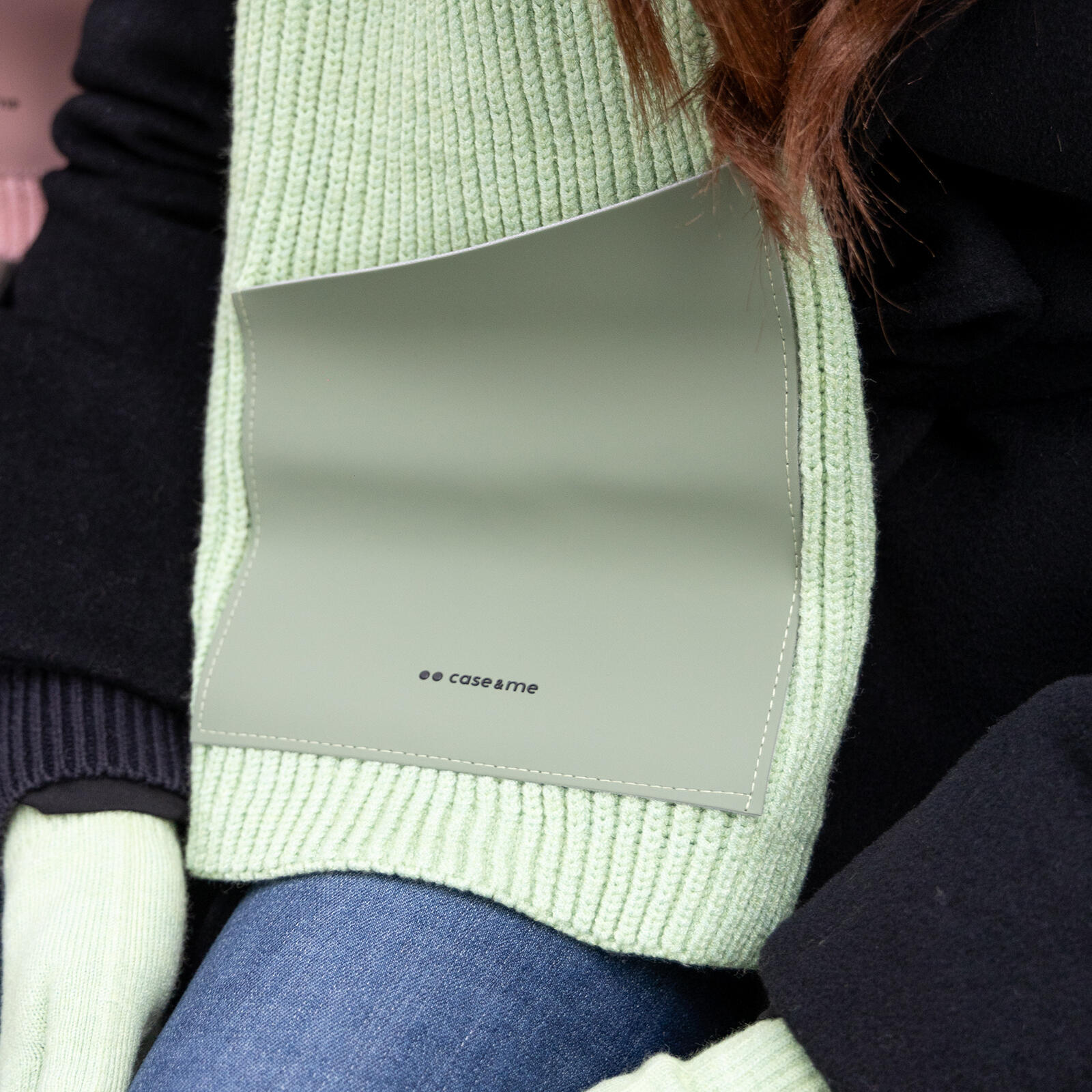 Écharpe avec poche pour smartphone 4/4