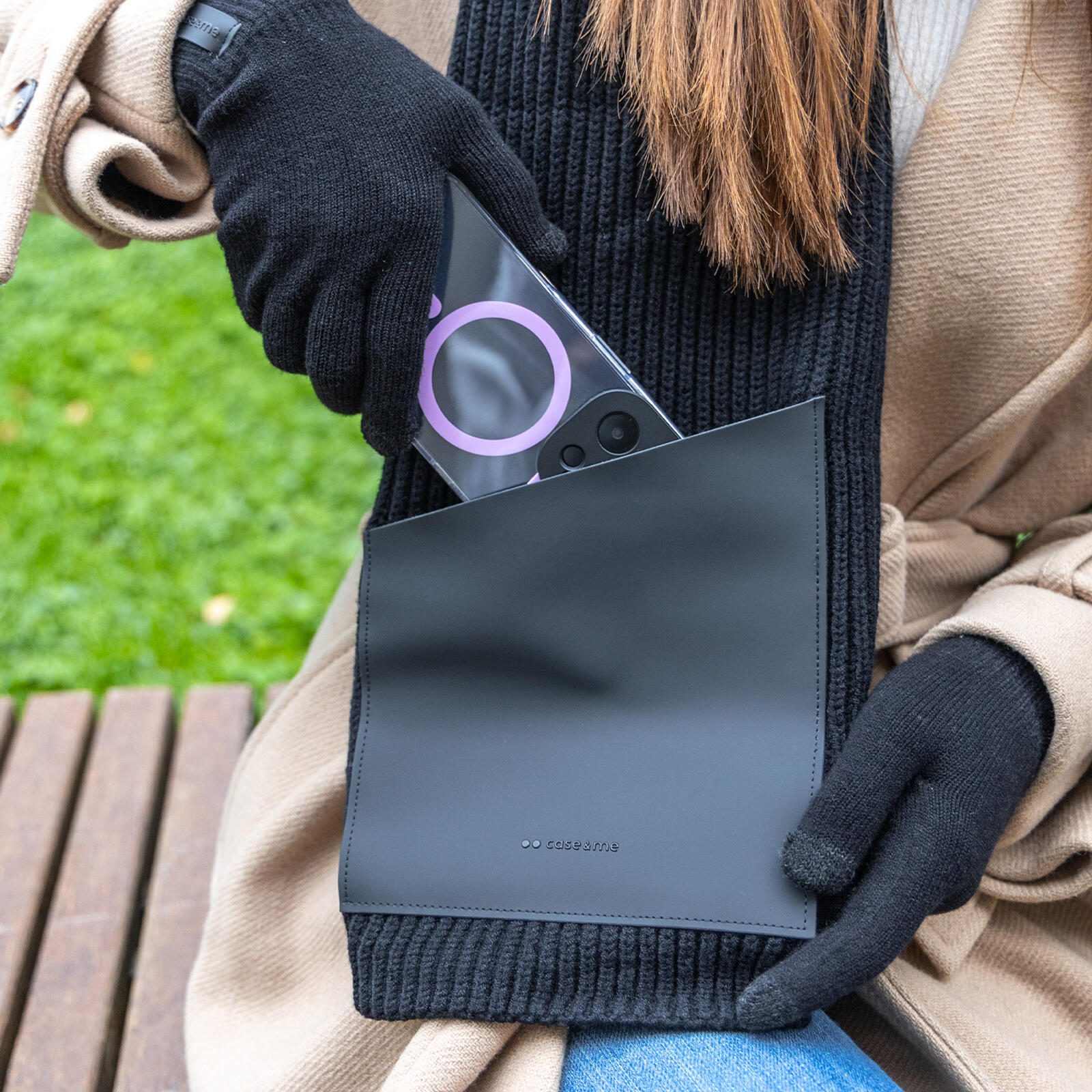 Sciarpa con tasca per smartphone 3/4