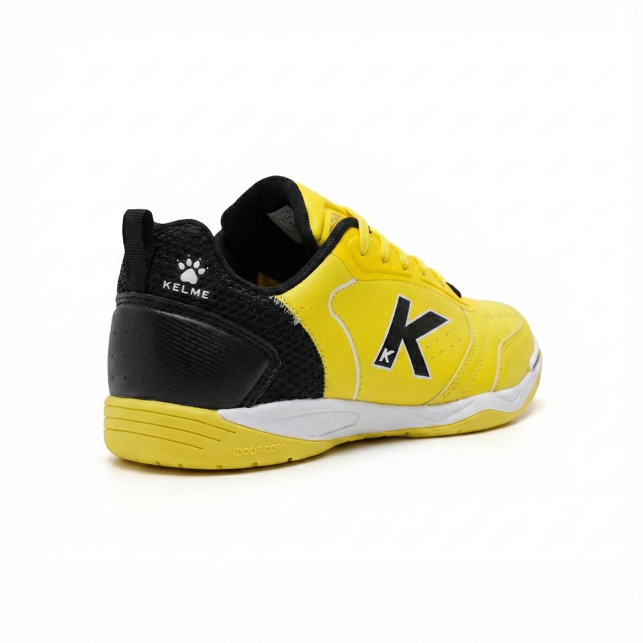 Kelme Zapatillas De Fútbol Sala Goleiro Indoor Amarillo Y Negro Unisex 3/4