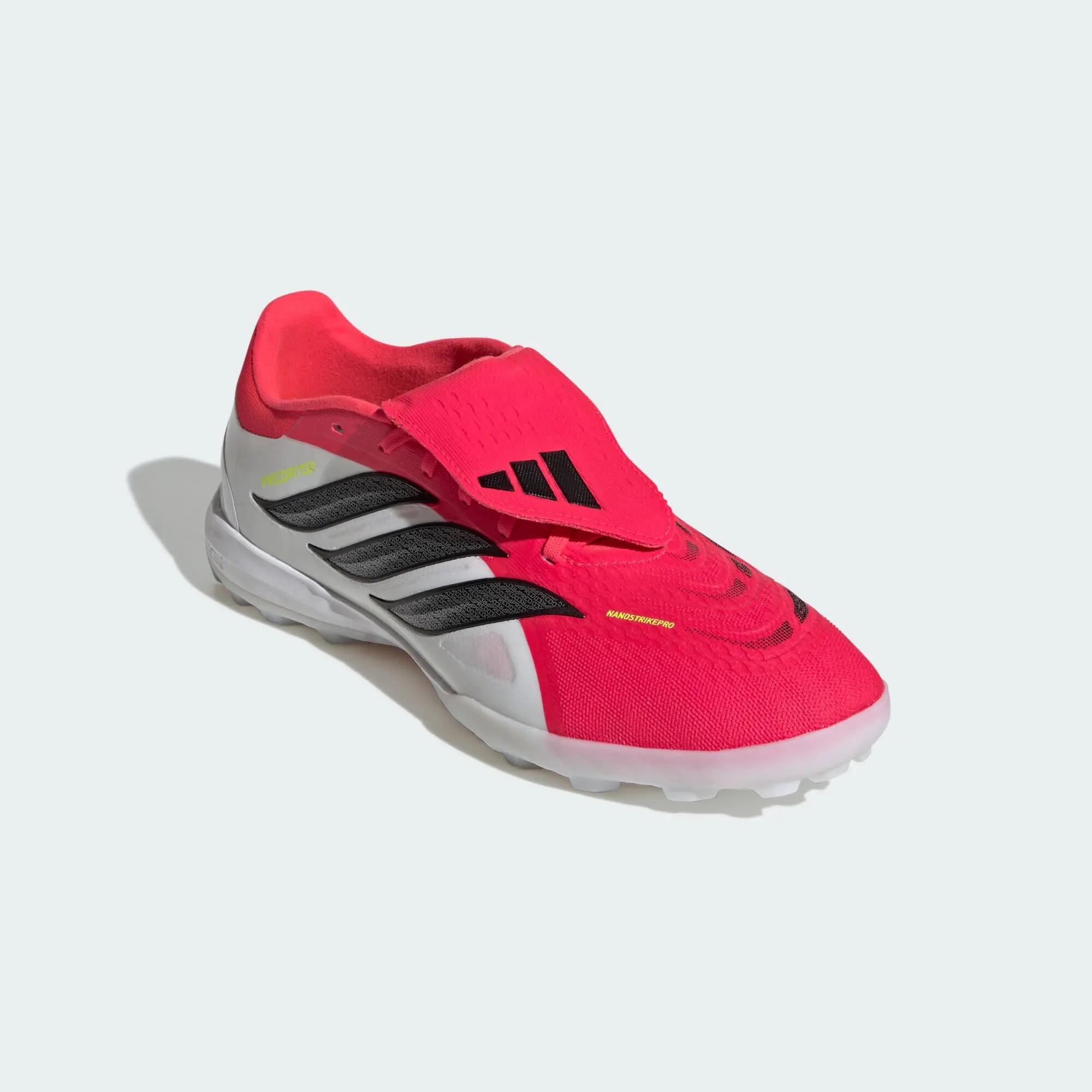 Kopačky PREDATOR PRO Fold-Over Tongue Turf 4/8