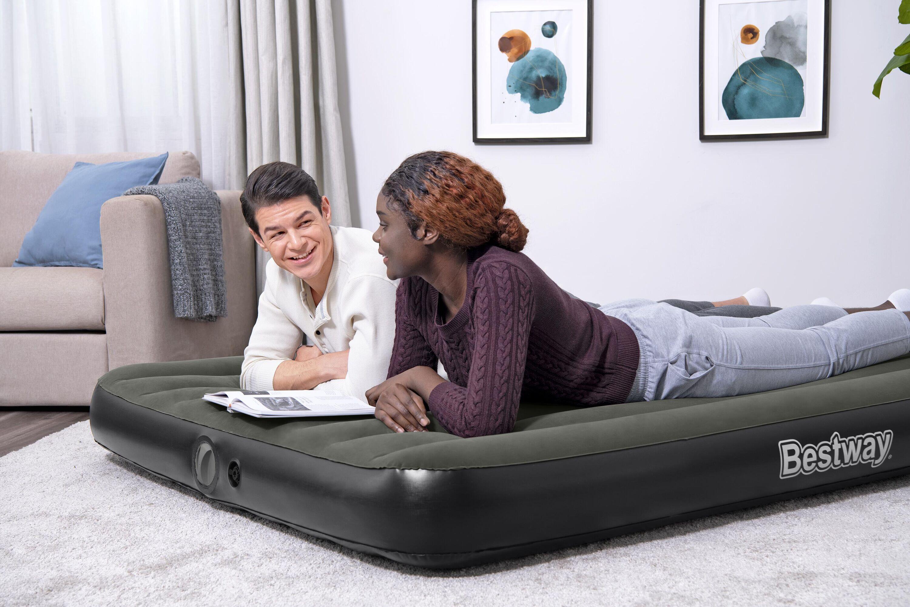 Bestway Matelas gonflable 2 personnes avec pompe rechargeable 203 x 152 x 25cm 2/3