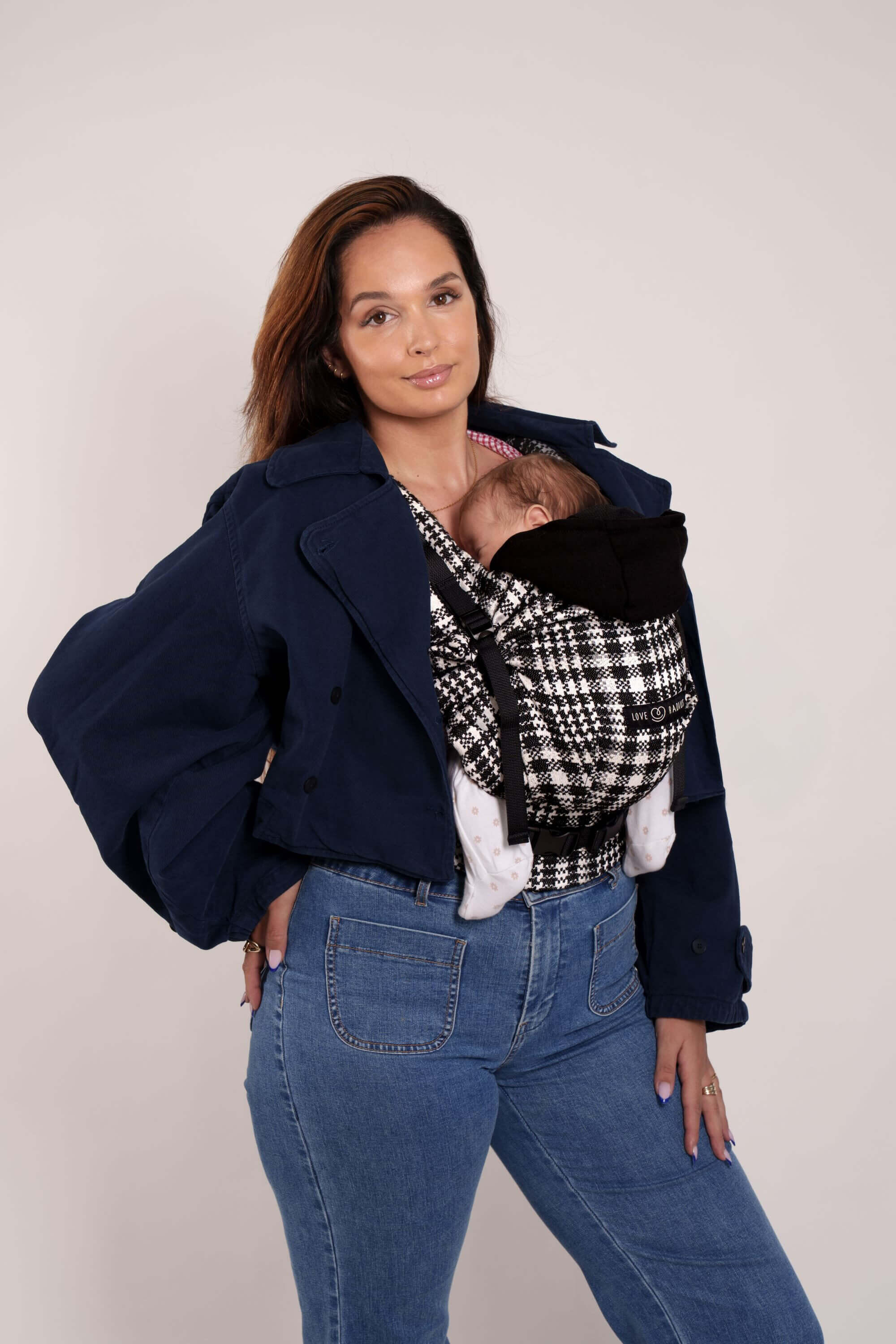 Porte-bébé HoodieCarrier 2 - Prince de Galles 5/5