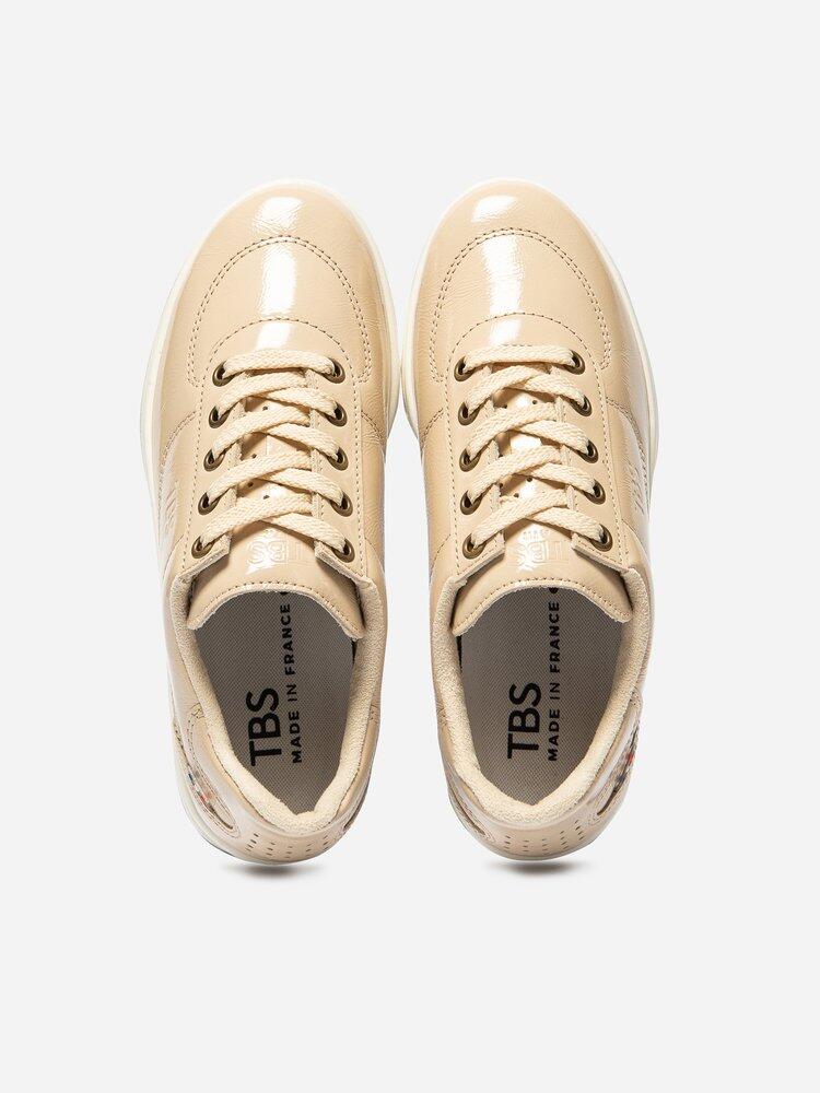 Zapatillas Beige Mujer TBS Greta Charol 3/7