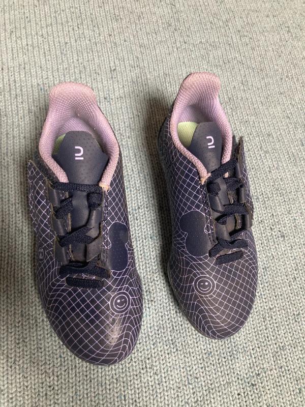 Tussen Particulieren - voetbalschoenen 3/4