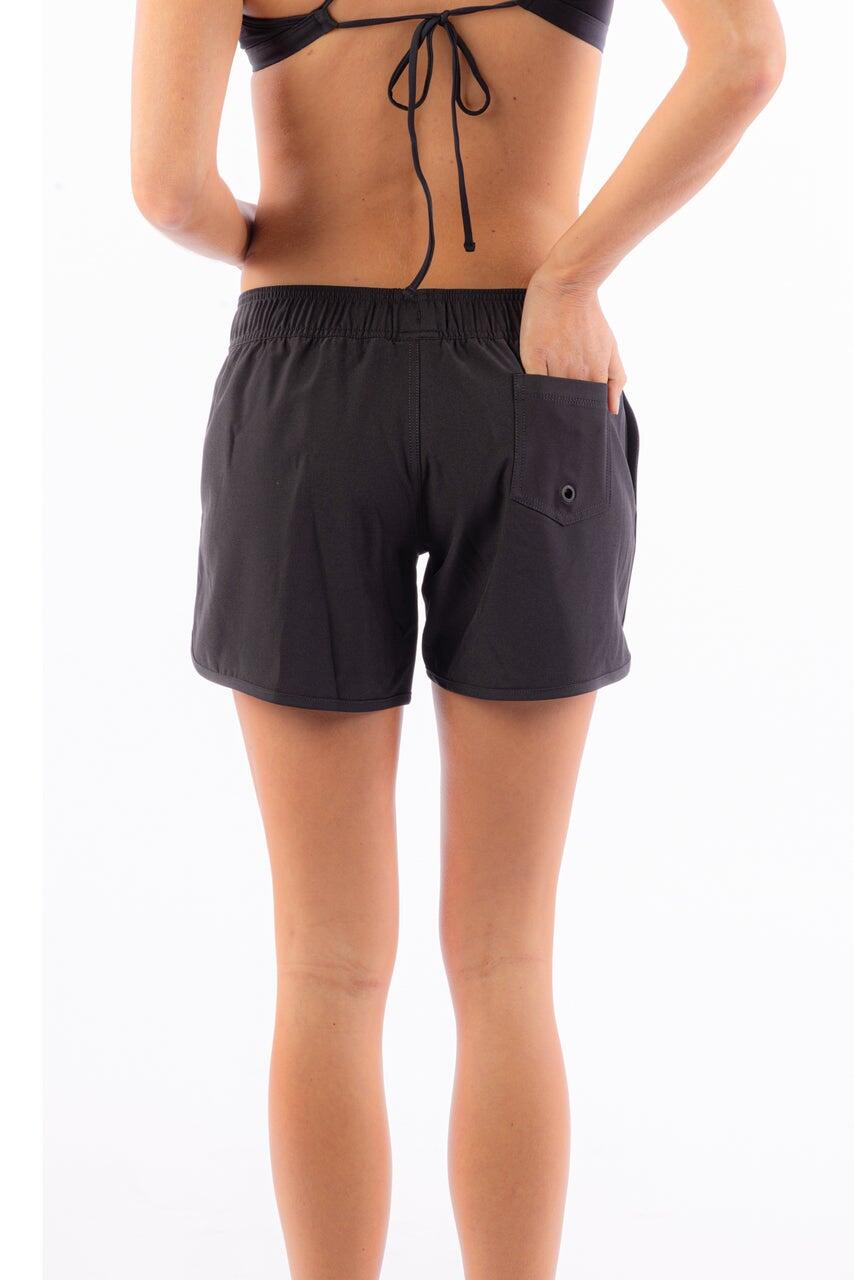 Shorts de Banho Feminino 5" confortáveis e duráveis 3/6