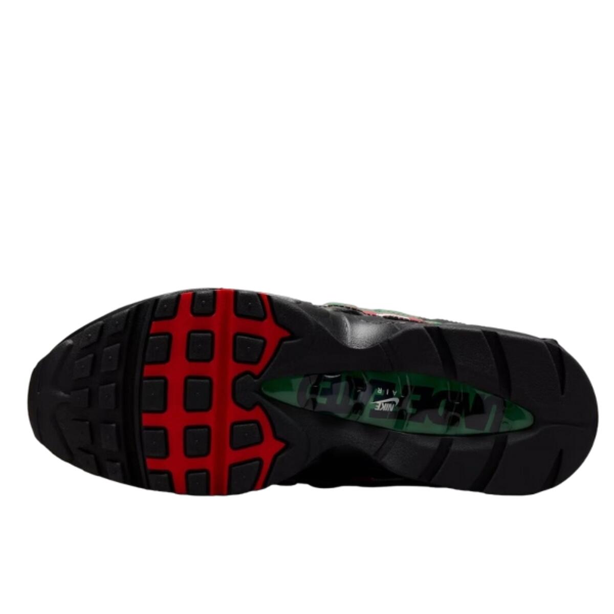 Chaussures  Air Max 95 SP Undefeated Black 4/4