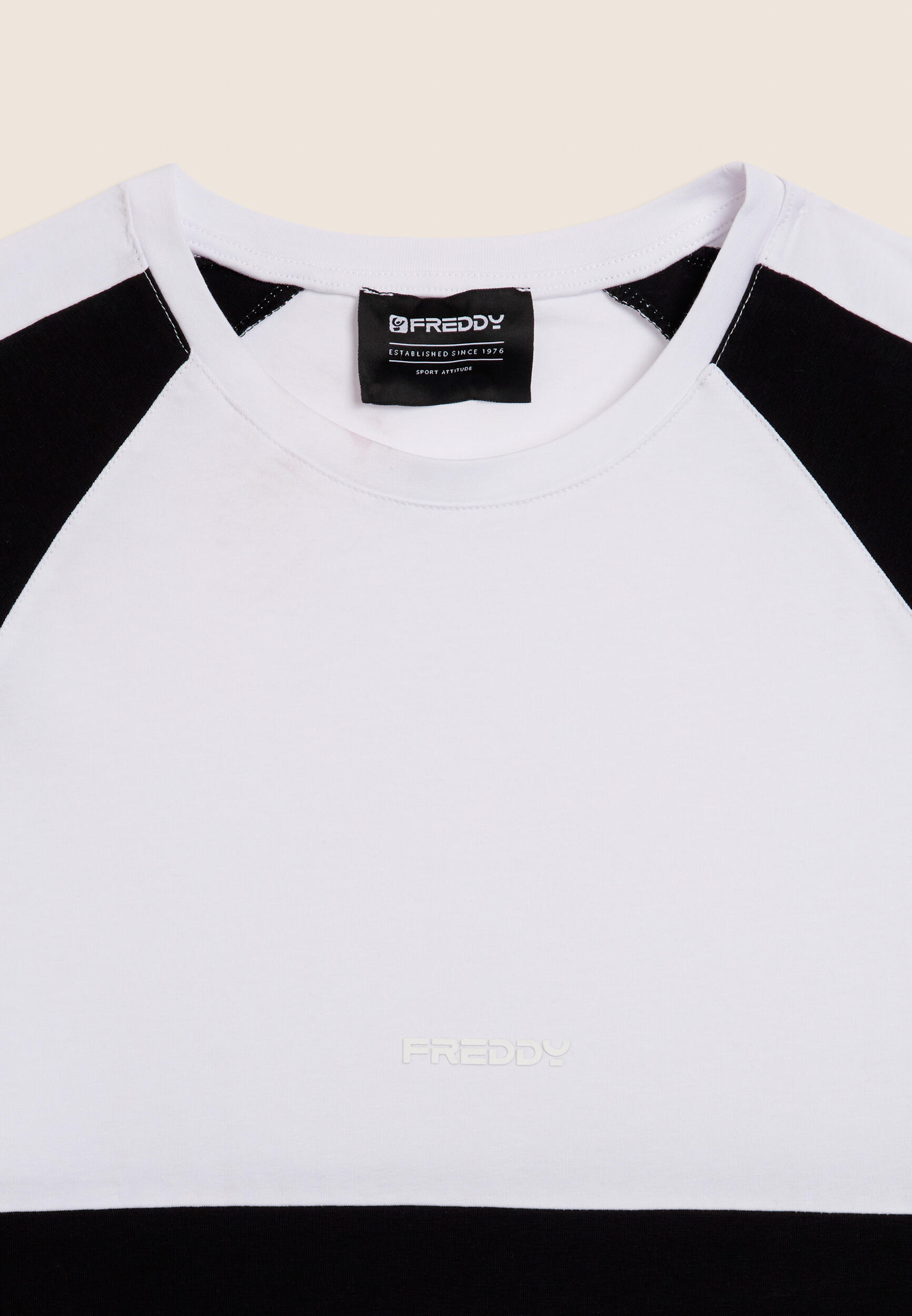 T-shirt à motifs colorés 3/3