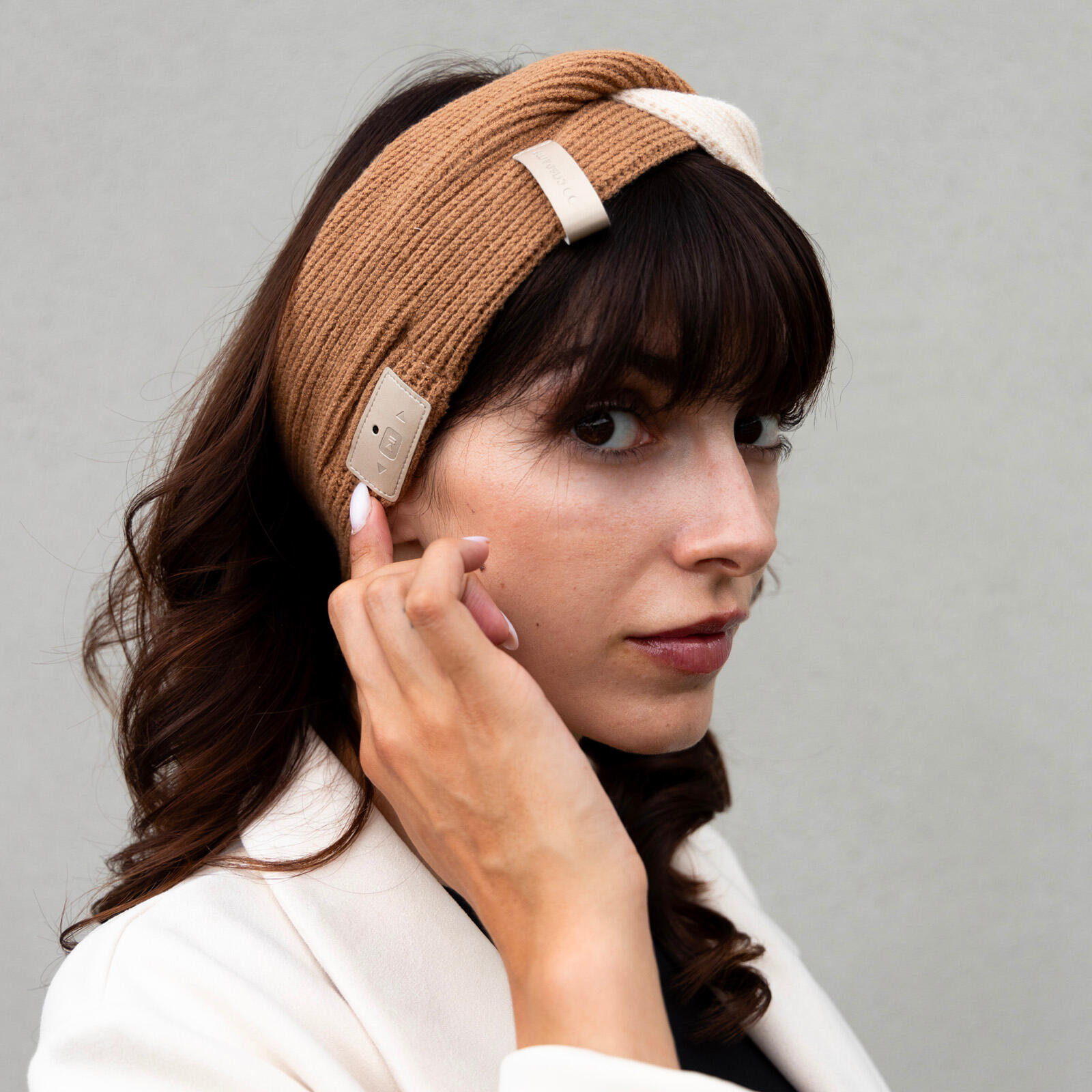 Fascia invernale con cuffie wireless integrate 3/4