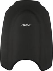 Entraînement sur planche de natation pour les bras et la technique