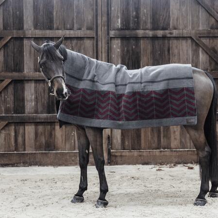 Fleecedecke Square Heavy Fishbone grey/bordeaux 140x120cm 2/7
