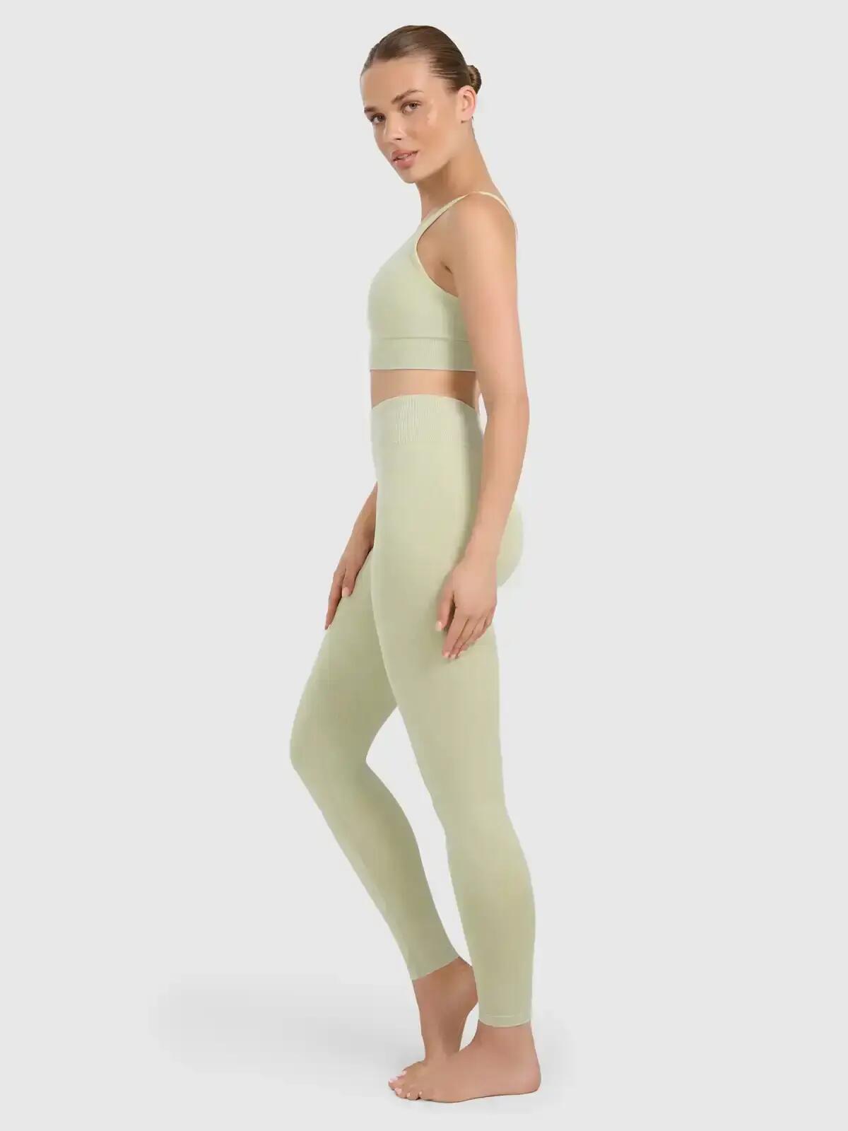 Nahtlose, hochgeschnittene Leggings für Yoga und Pilates mit Push-up-Effekt 2/7