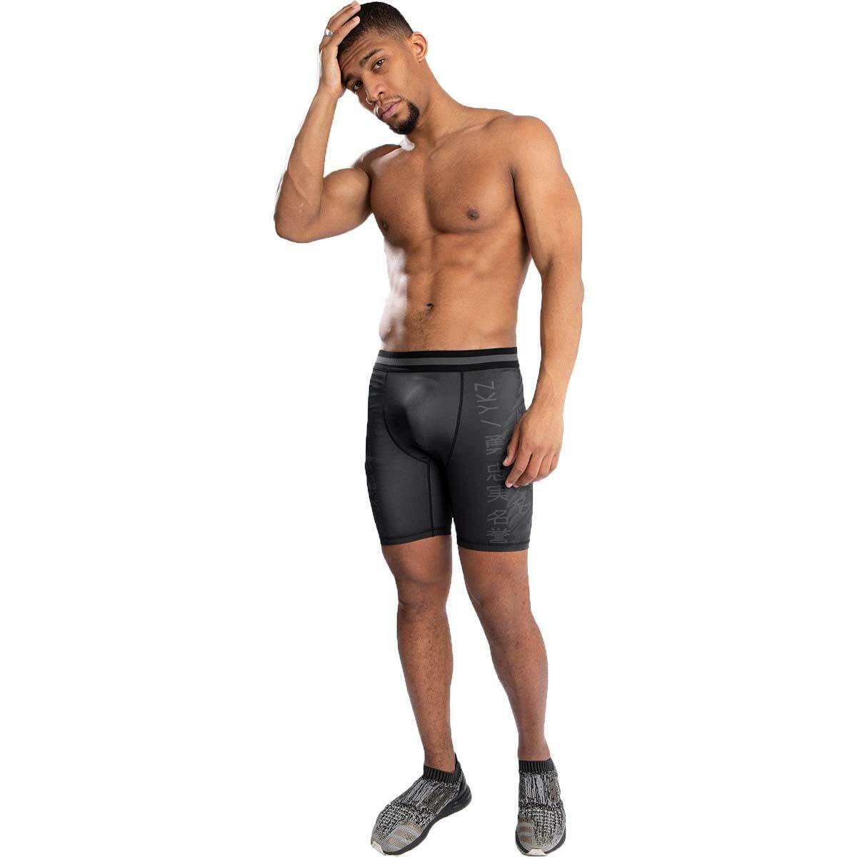 Venum YKZ21 Vale Tudo Shorts – Black/Black 7/7