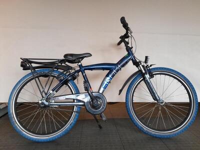 24 inch batavus snake met 3 versnellingen en terugtraprem.