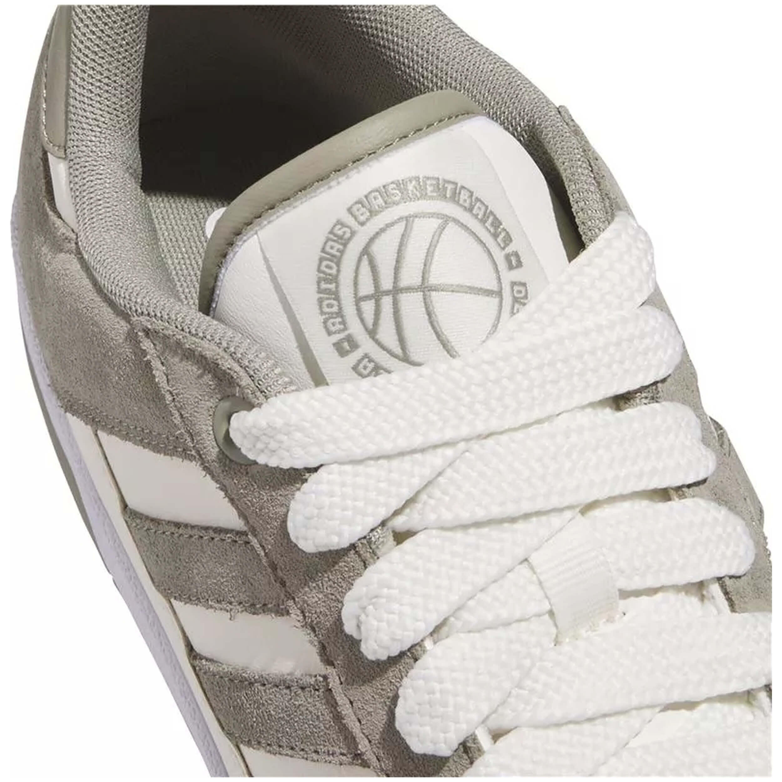 Zapatillas Adidas modelo JP5243 para hombre 2/2