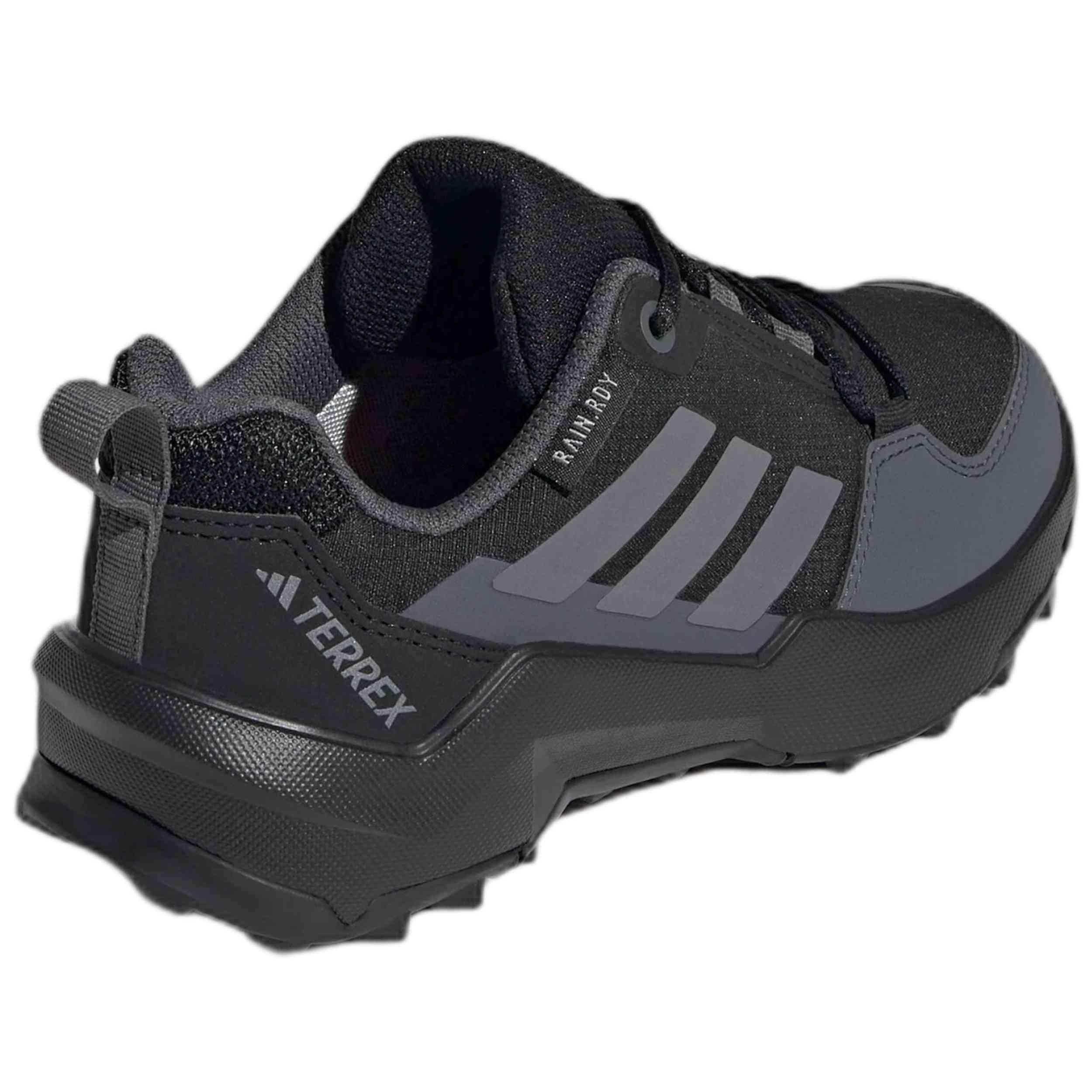 Scarpe da trekking Adidas modello JI0917 per ragazzi 4/5