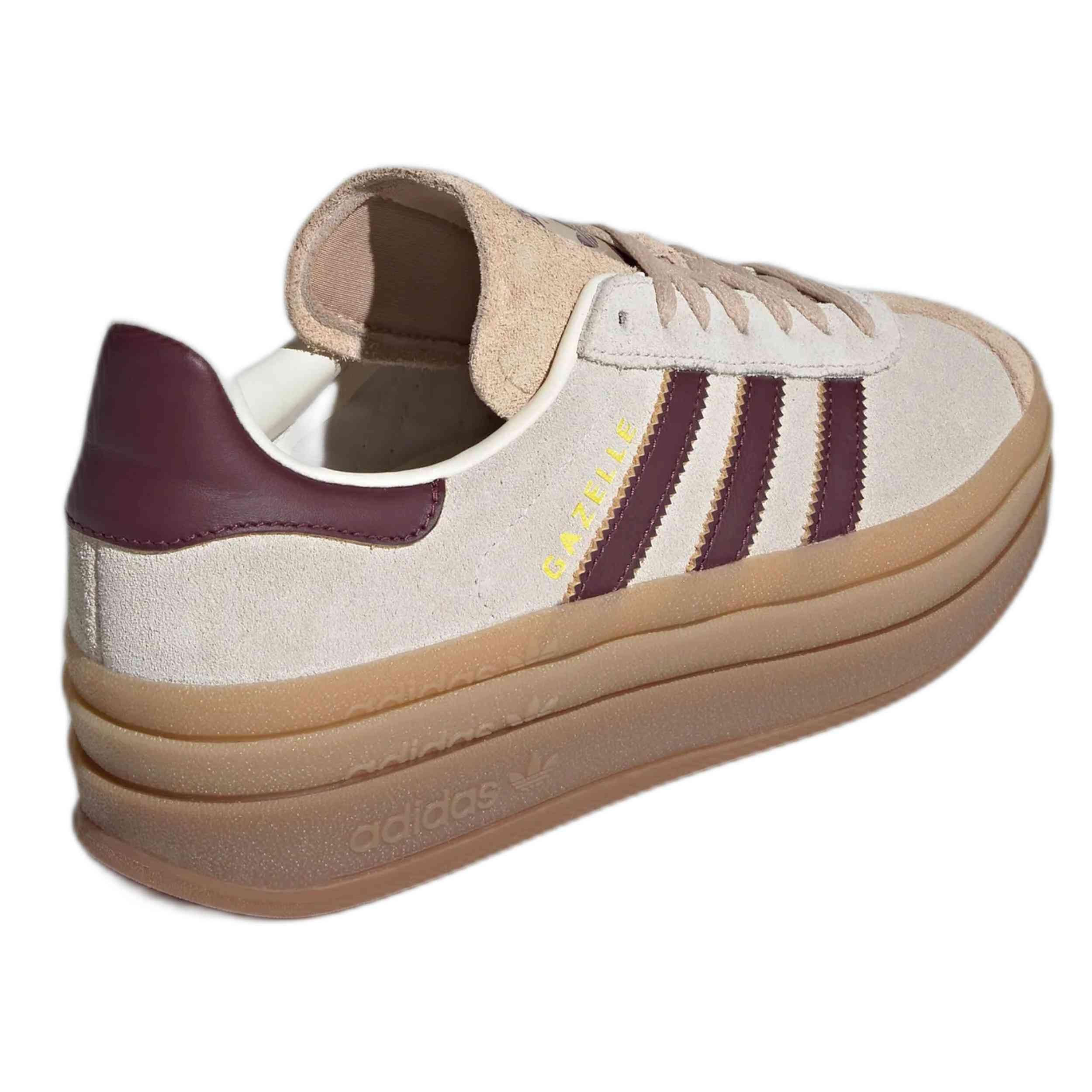 Zapatillas Adidas modelo JQ5127 para mujer 5/5