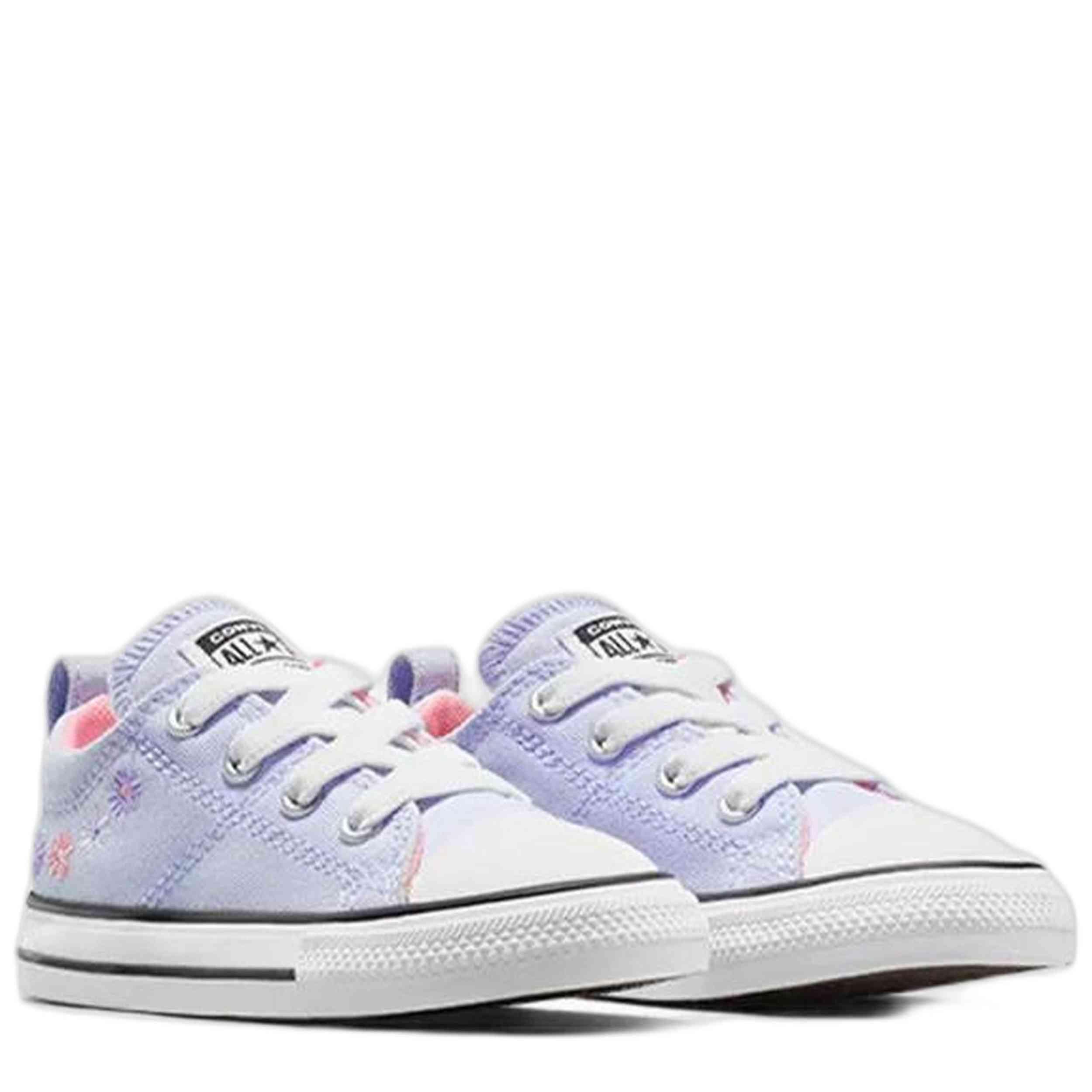 Baskets Converse modèle A11802C pour filles 2/5