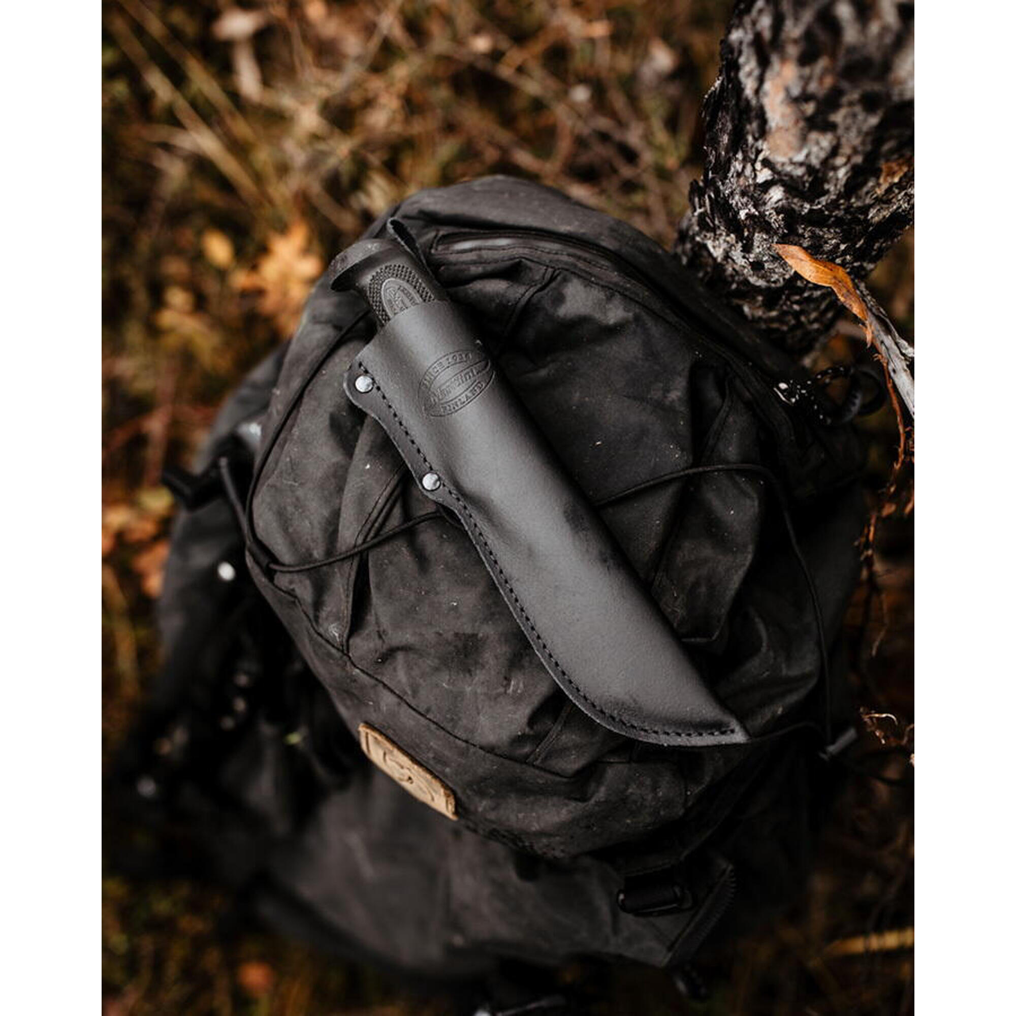 Cutit Marttiini Condor Trailblazer cu amnar, lama 11 cm, teaca piele