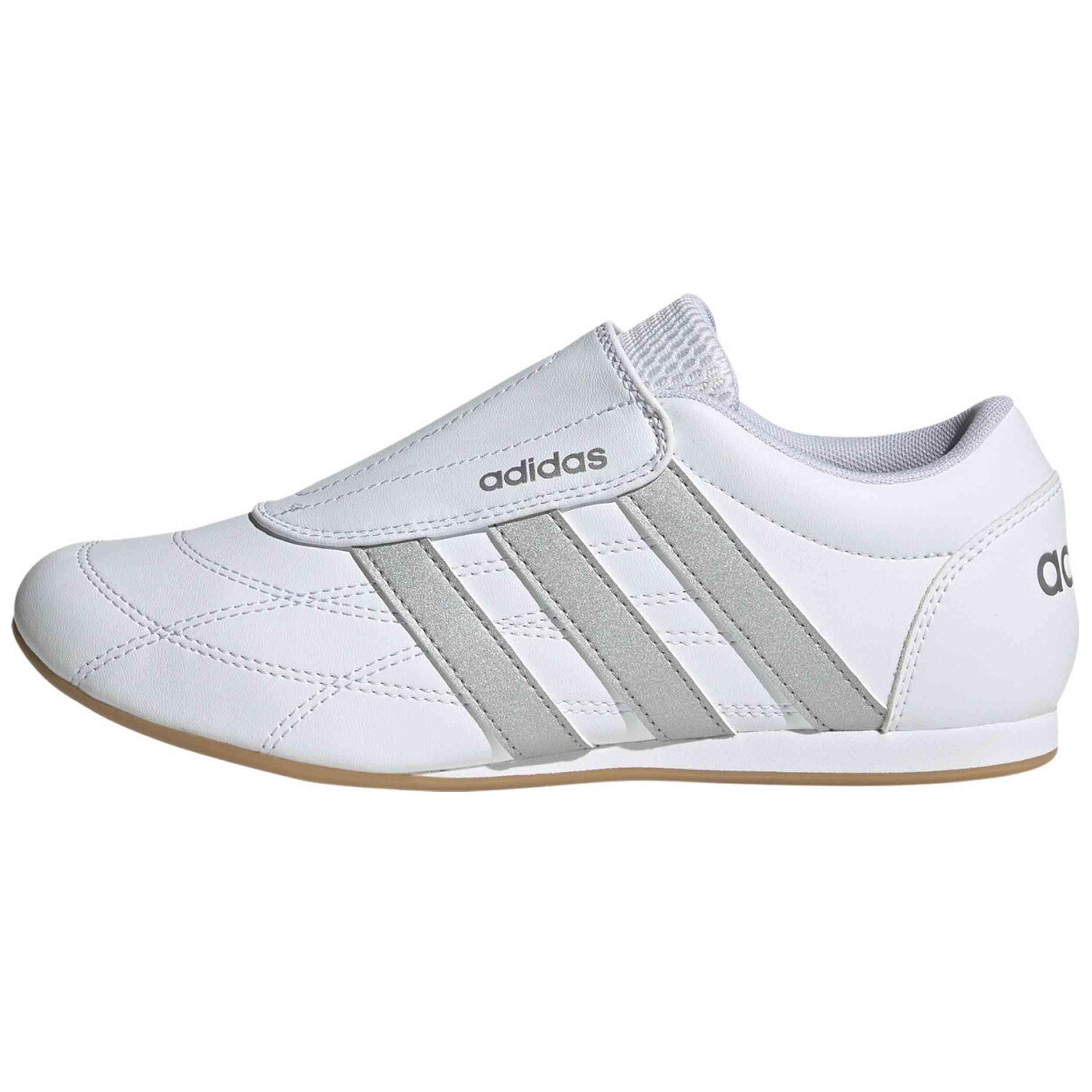 Baskets Adidas modèle JQ0893 pour femmes 2/5