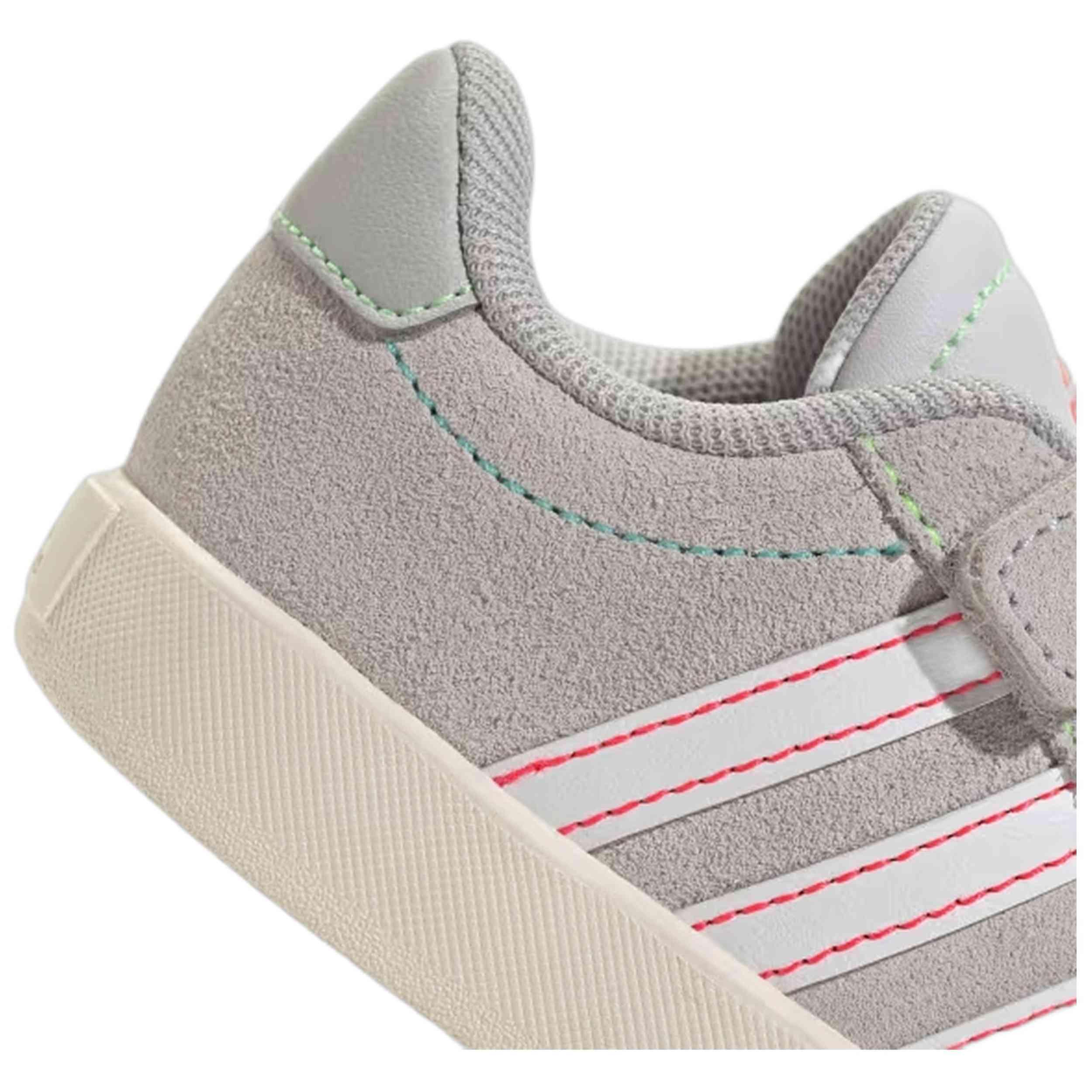 Schoen Adidas model JP7878 voor jongens 3/3