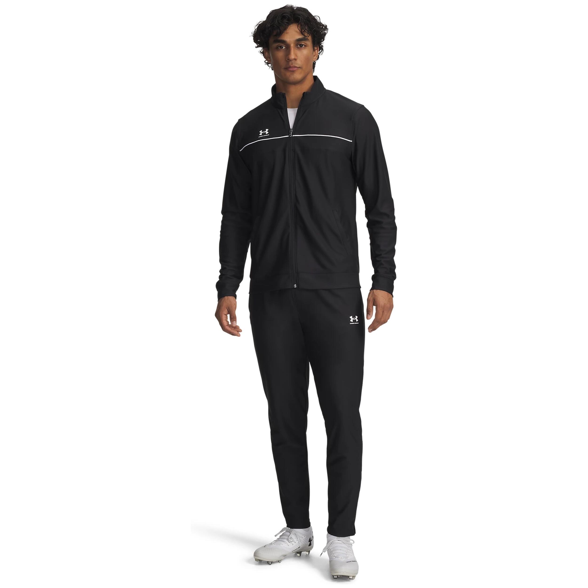 UNDER ARMOUR picture