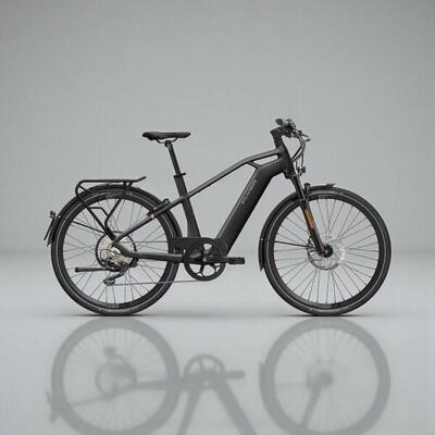 Tweedehands flyer upstreet6 7.10 hs (804wh) 810wh, zwart