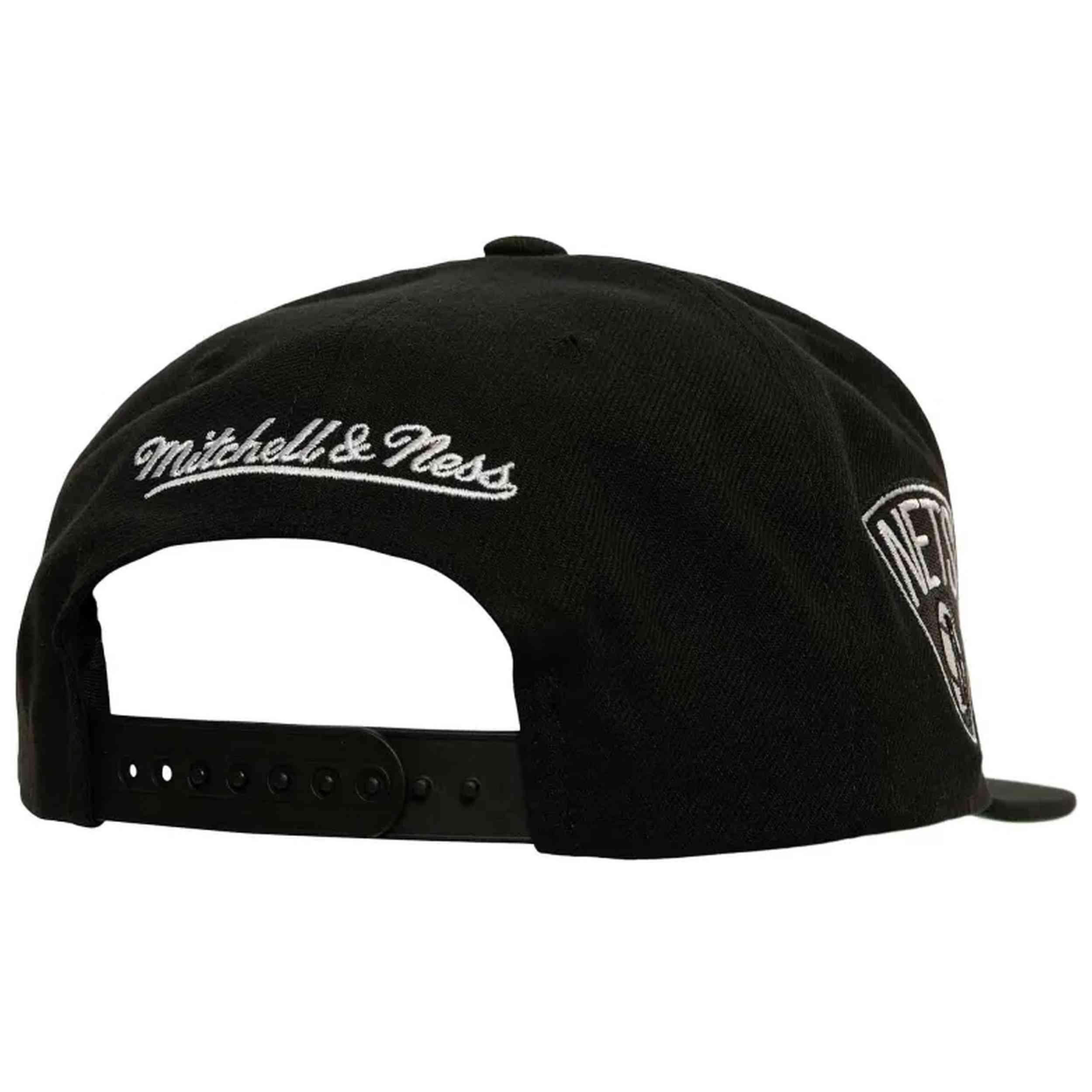 Boné Mitchell & ness modelo HHSS6047-BNEYYPPPBLCK para unissex 2/3