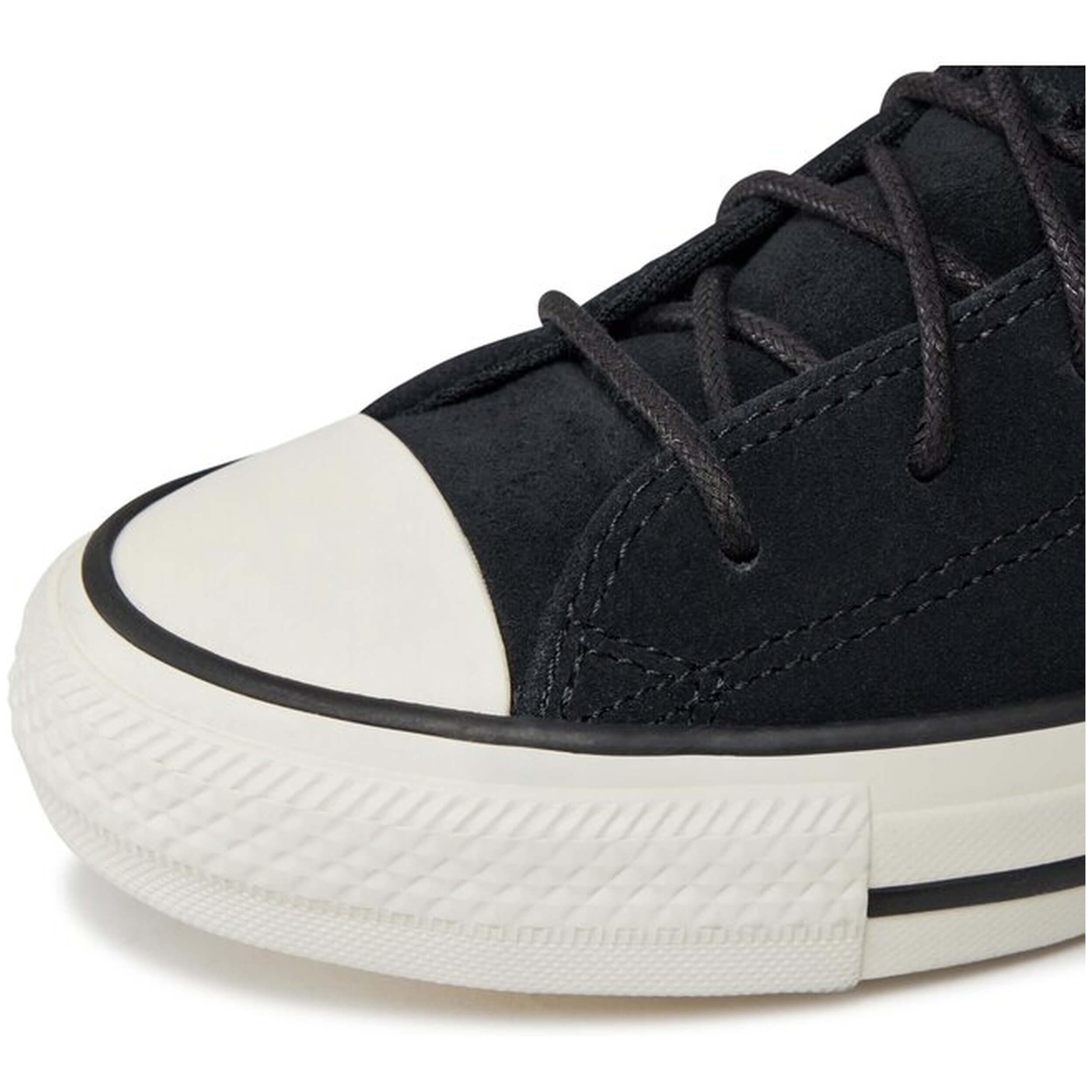 Baskets Converse modèle A04637C pour unisexe 5/5