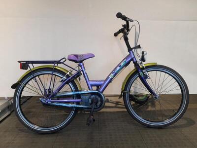 22 inch batavus koala met handremmen en een terugtraprem.