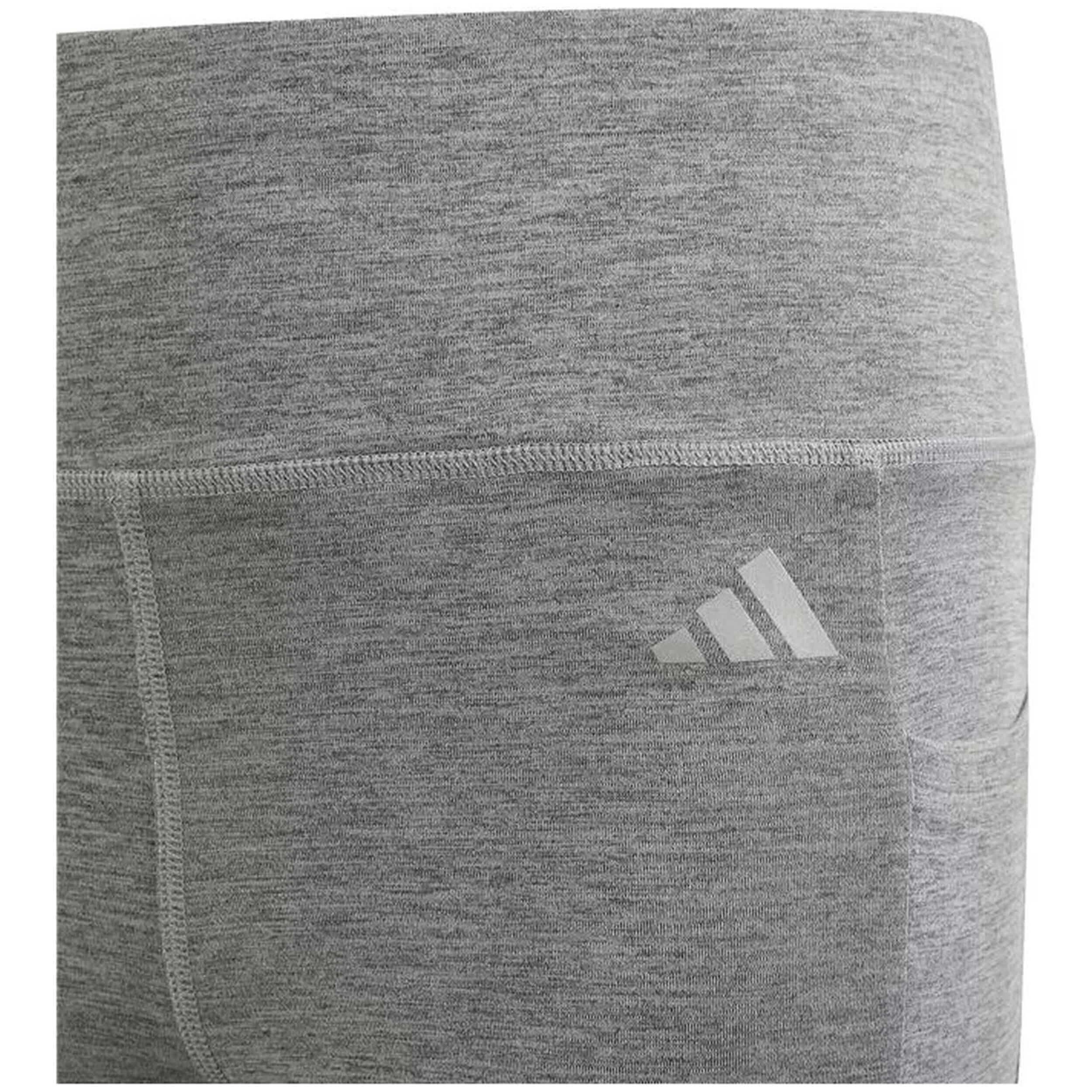 Leggings Adidas modelo IQ4147 para garotas 4/5