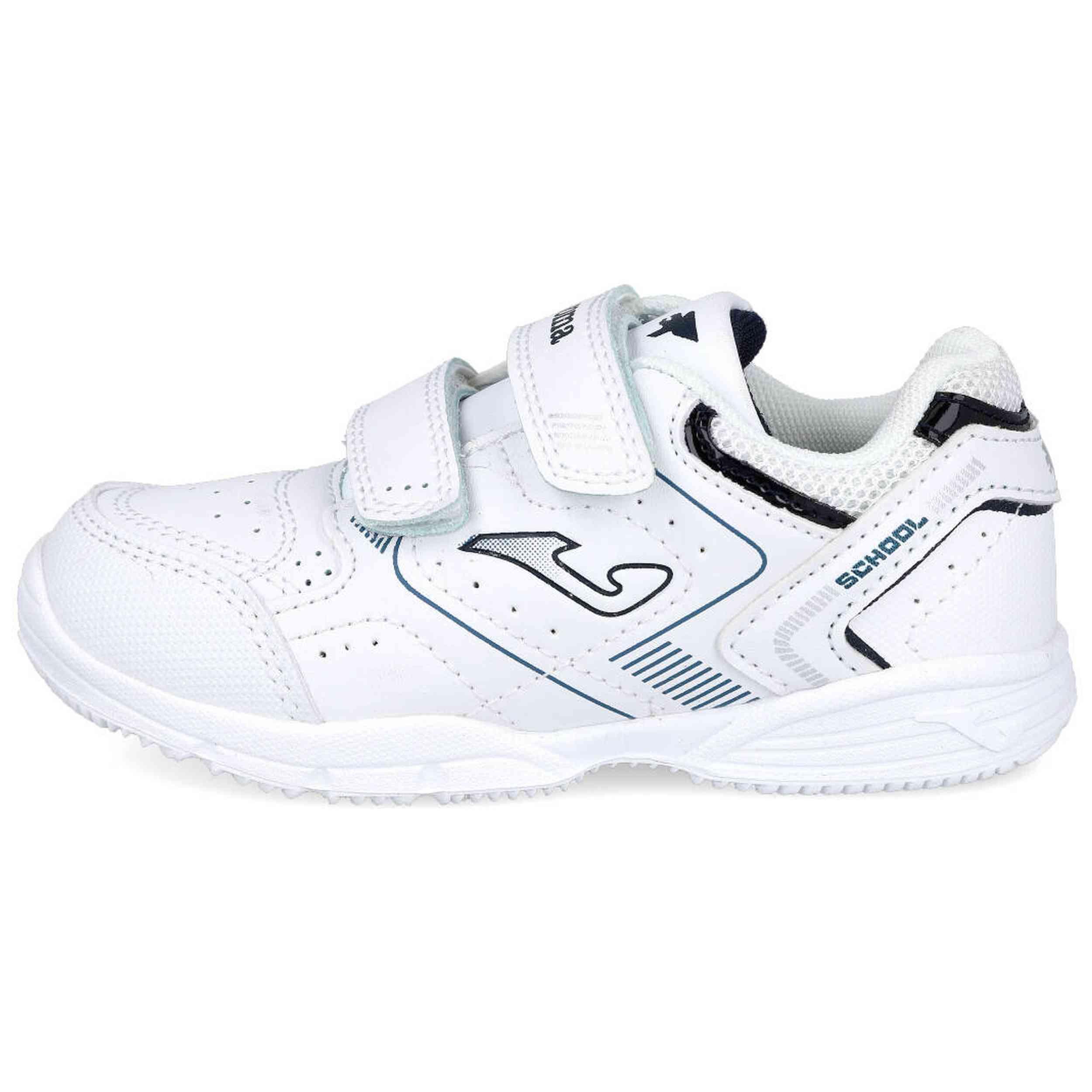 Schoen Joma model 070-MDW-SCHOOL-JR-2532 voor jongens 2/4