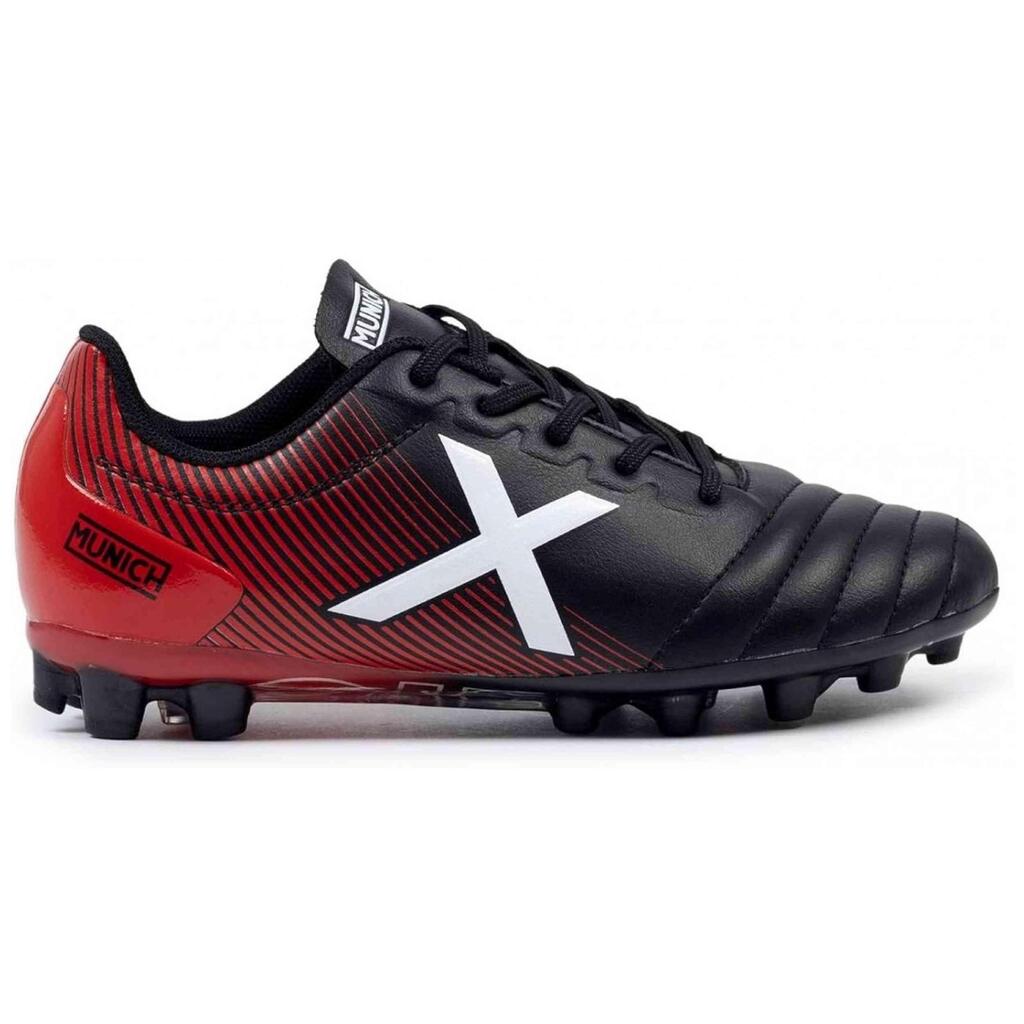 Soccer boots Munich model 1469315 for children