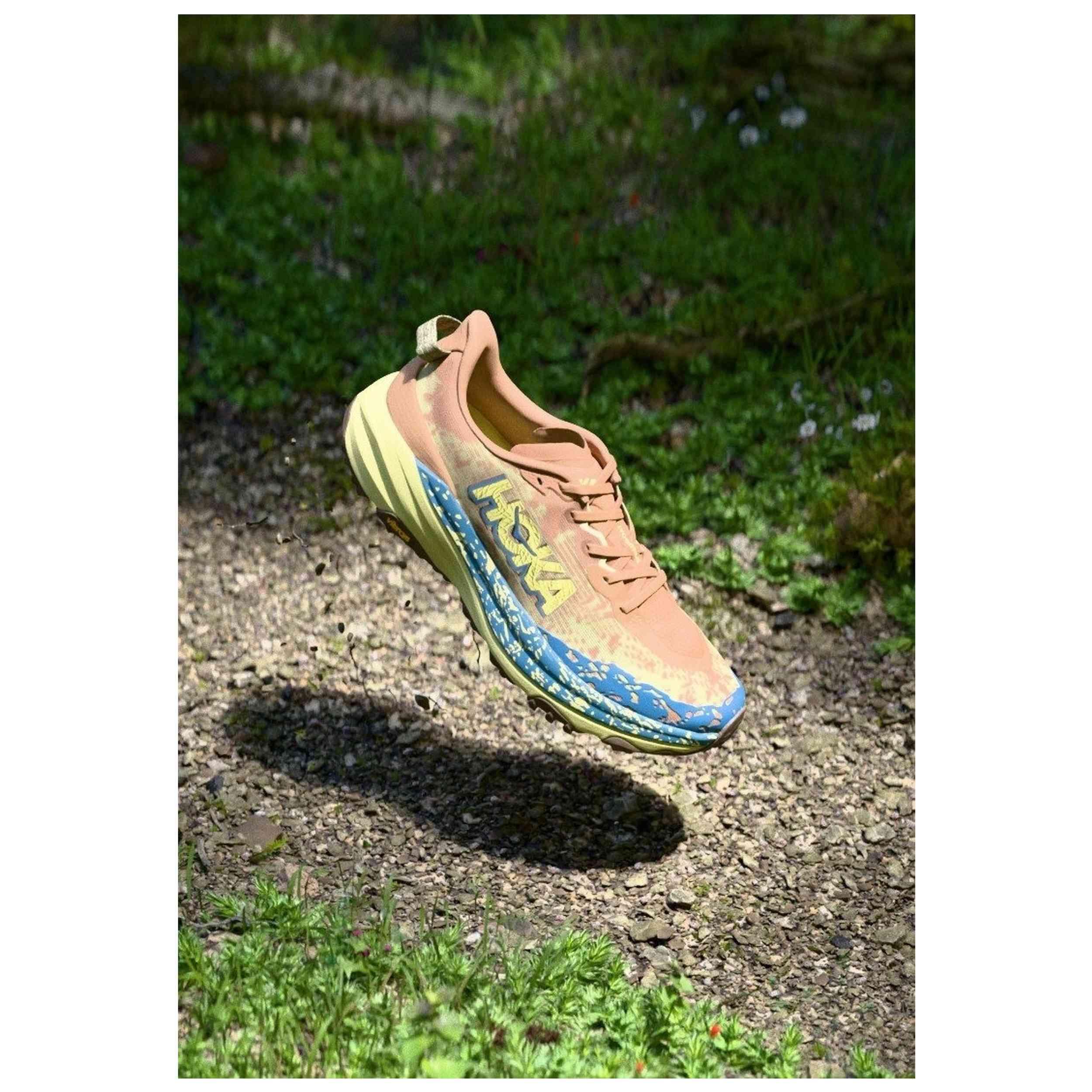 Chaussures de randonnee Hoka modèle 1147791-MPL pour femmes 2/5