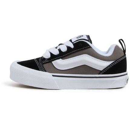 Zapatillas Vans modelo VN000DCYU4Y41 para niños