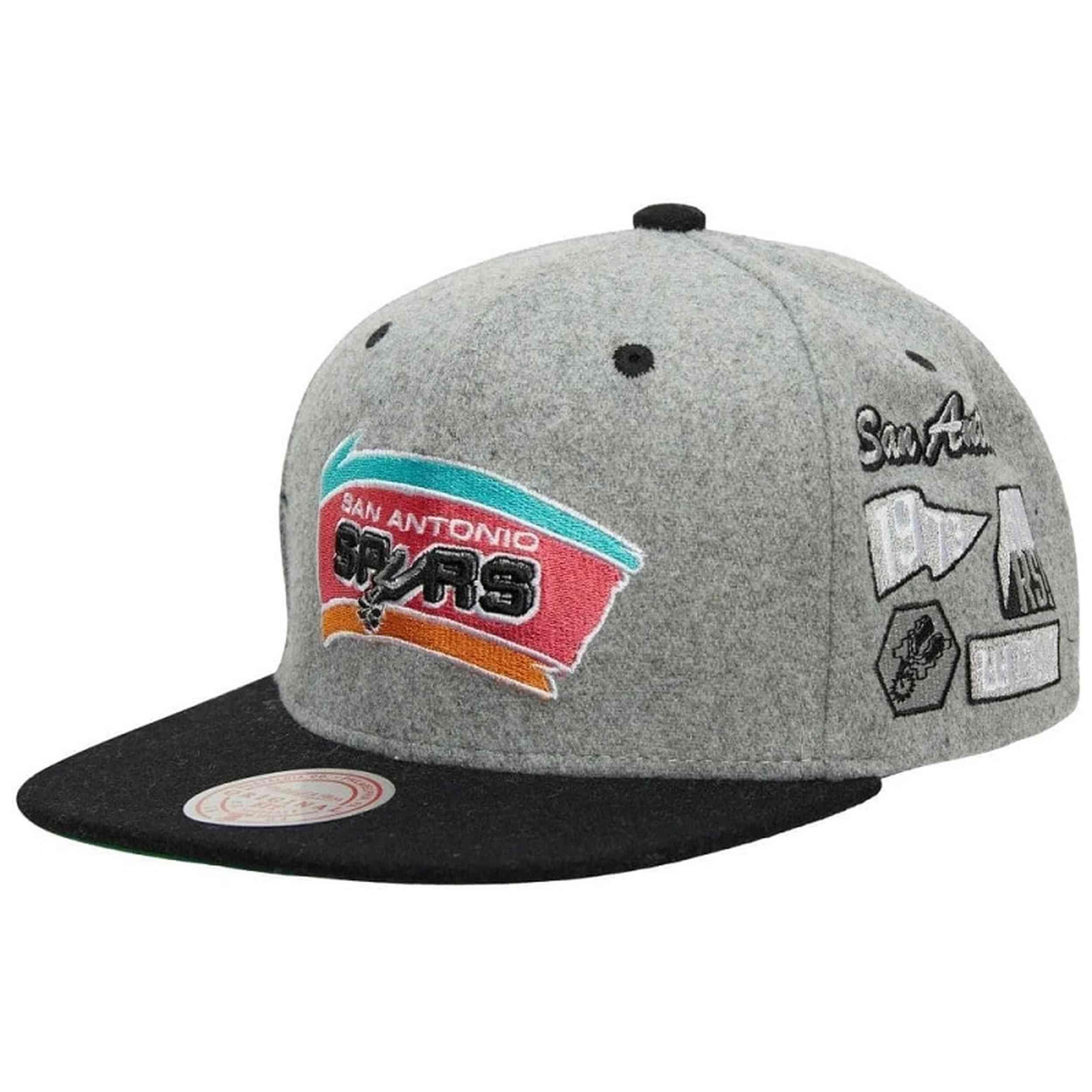 MITCHELL & NESS picture