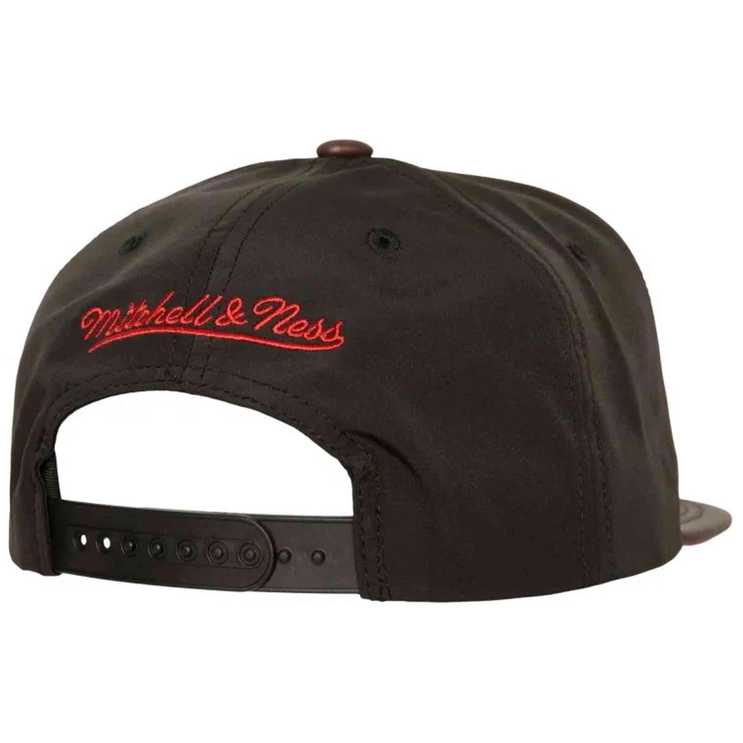 Casquette Mitchell & ness modèle HHSS6264-MHEYYPPPBLCK pour unisexe 2/5