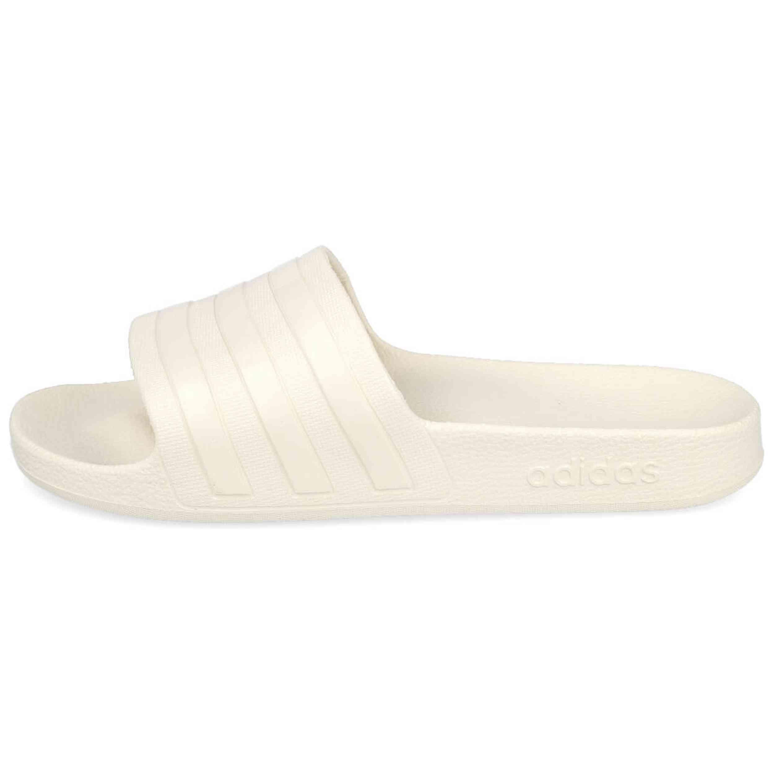 Slippers Adidas model 070-MDJP5183 voor vrouwen 2/4