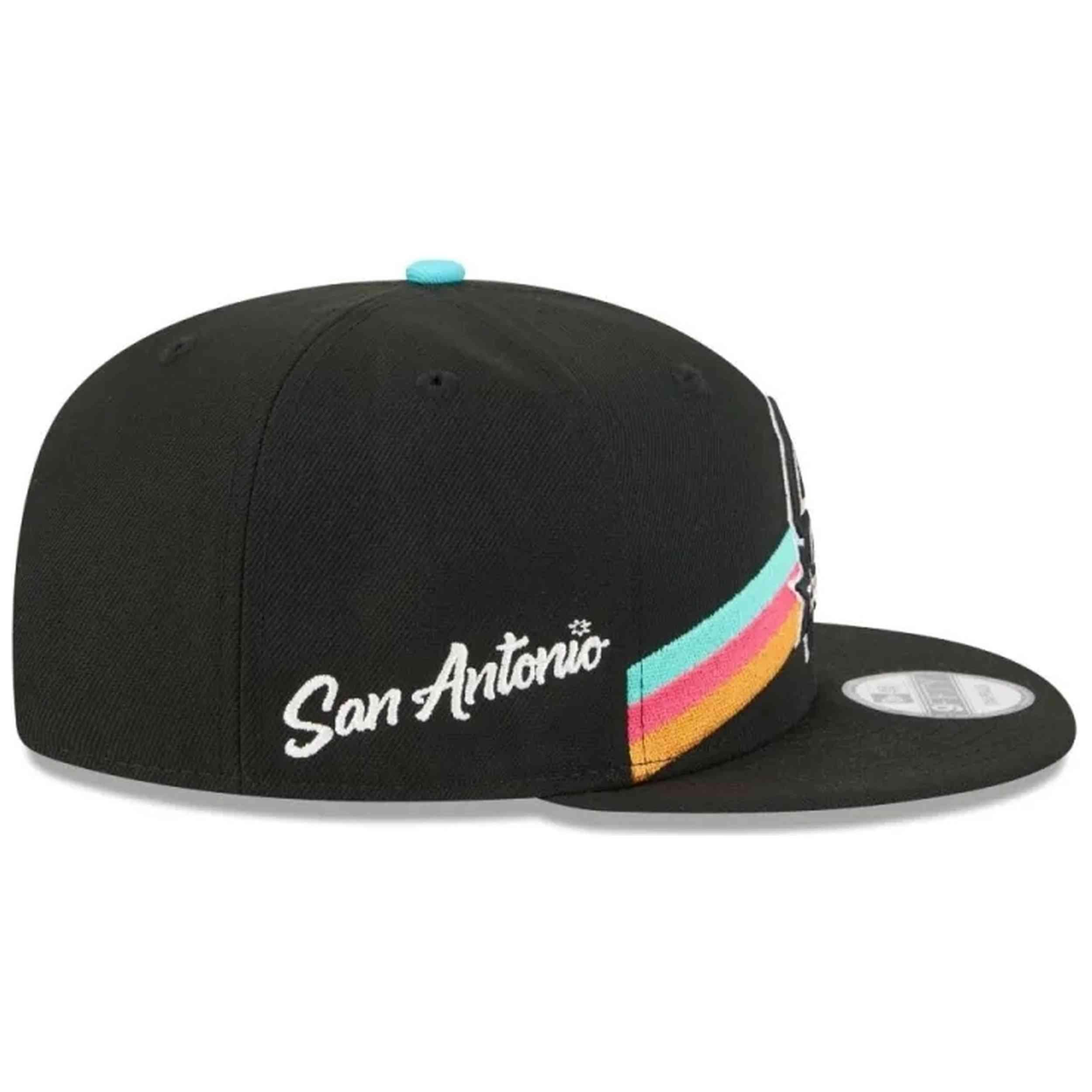 Berretto New era modello 60761377 per unisex 3/4