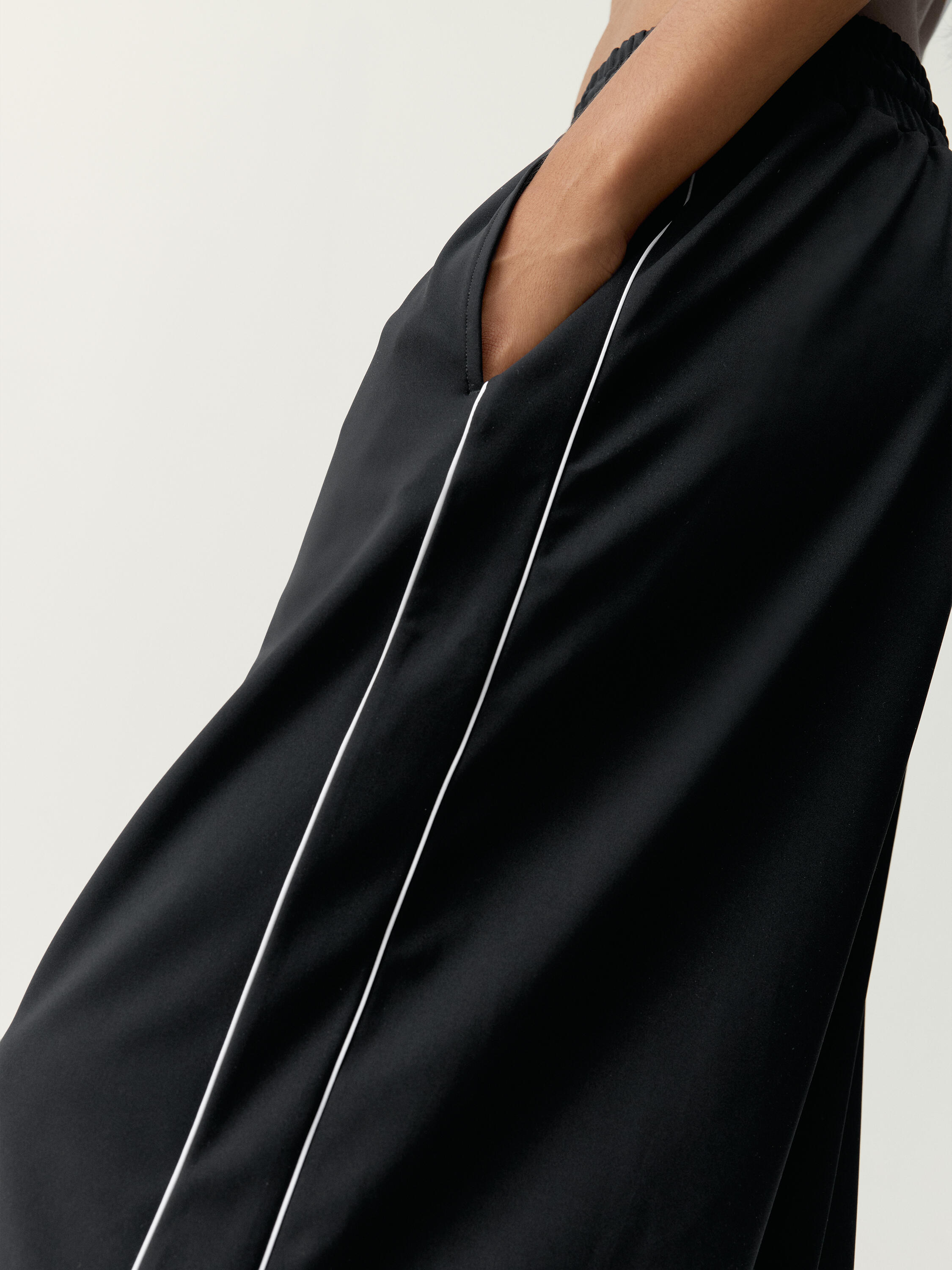 Urban Performance Damen-Sporthose 3/6